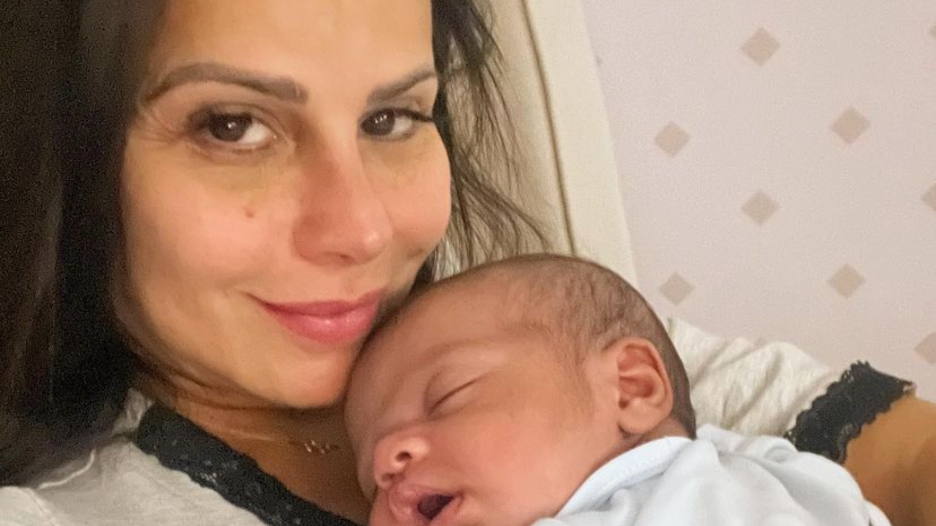 Viviane Araújo faz desabafo sobre críticas por ter babás para ajudá-la com seu filho: “Muito chato”
