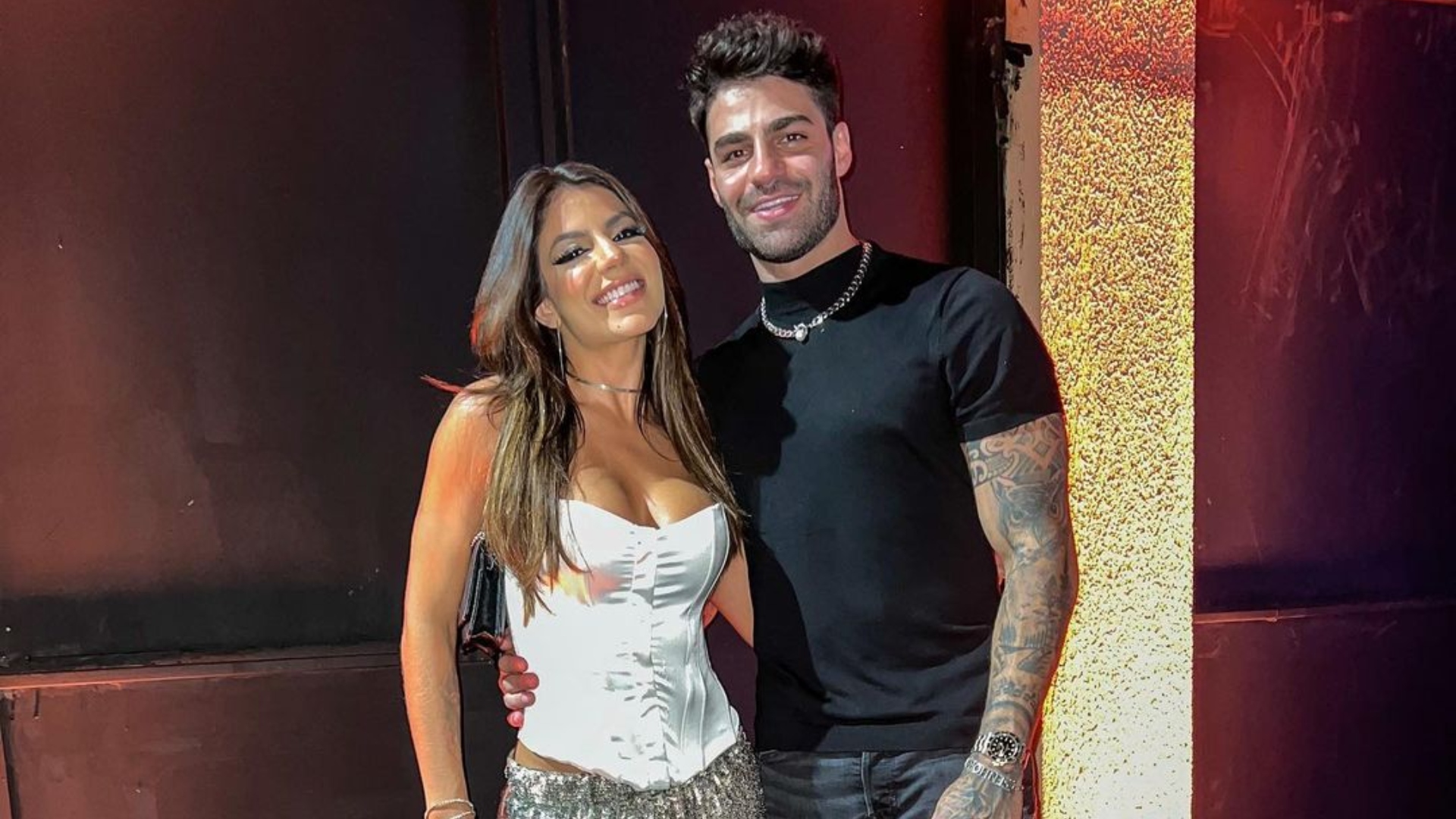 Hariany Almeida dispara sobre casamento: “Não fiquei noiva para mudar só o status”
