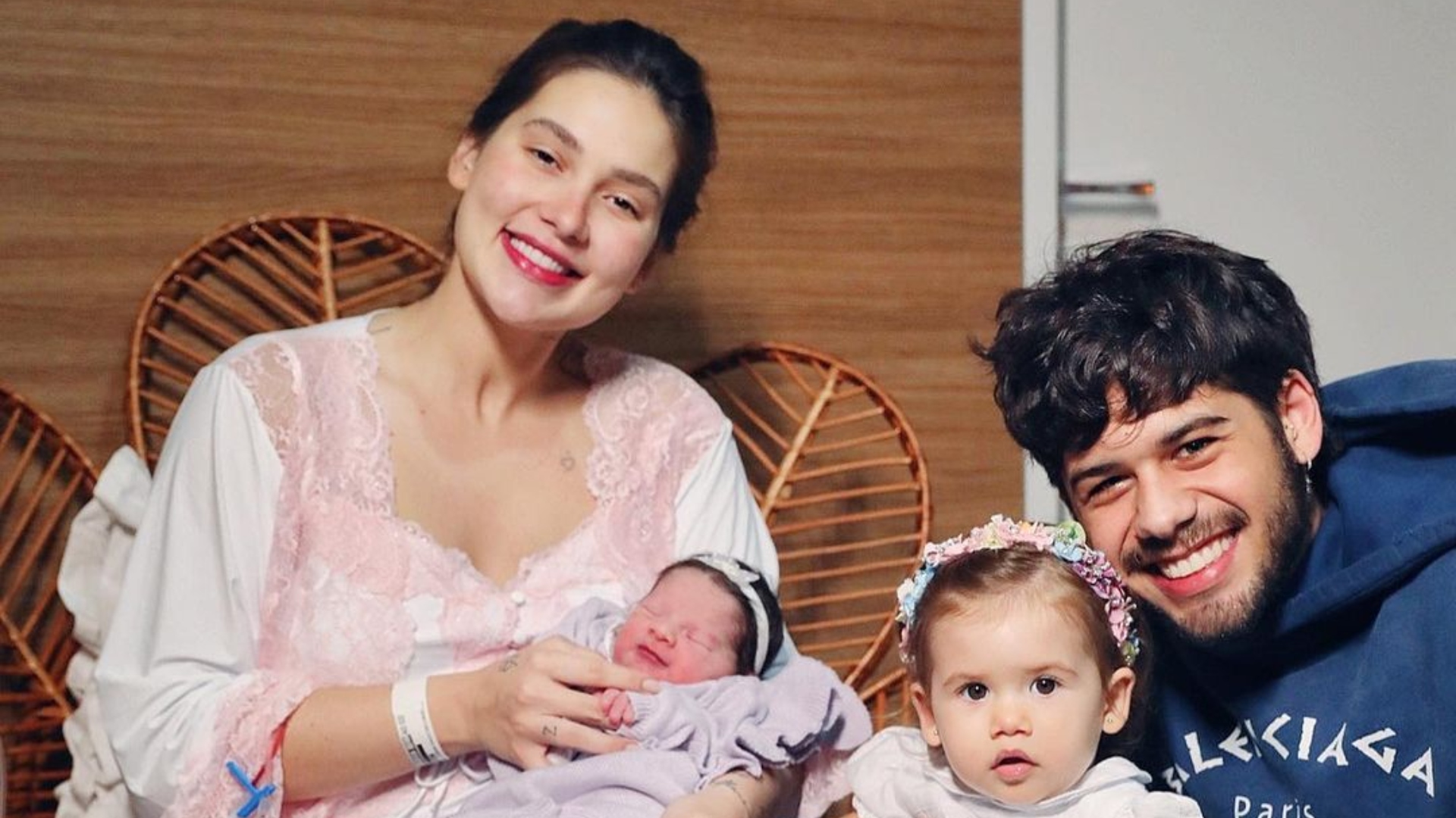 Virginia se revolta após filha recém nascida ser chamada de feia: “Fiquei brava”