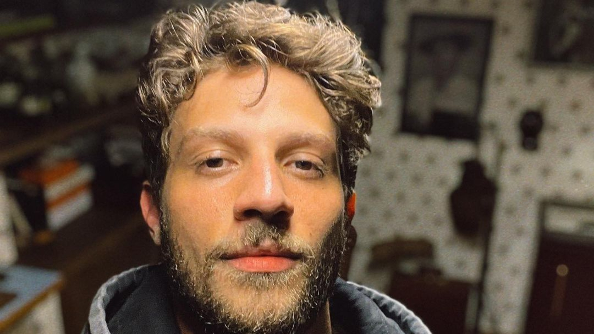 Chay Suede abre o jogo e fala sobre reação do público com Travessia