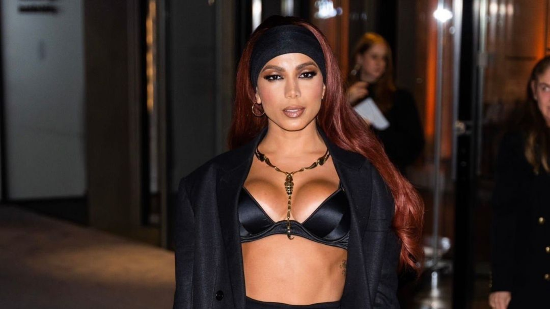 Anitta aposta em joia milionária para premiação Innovators Awards