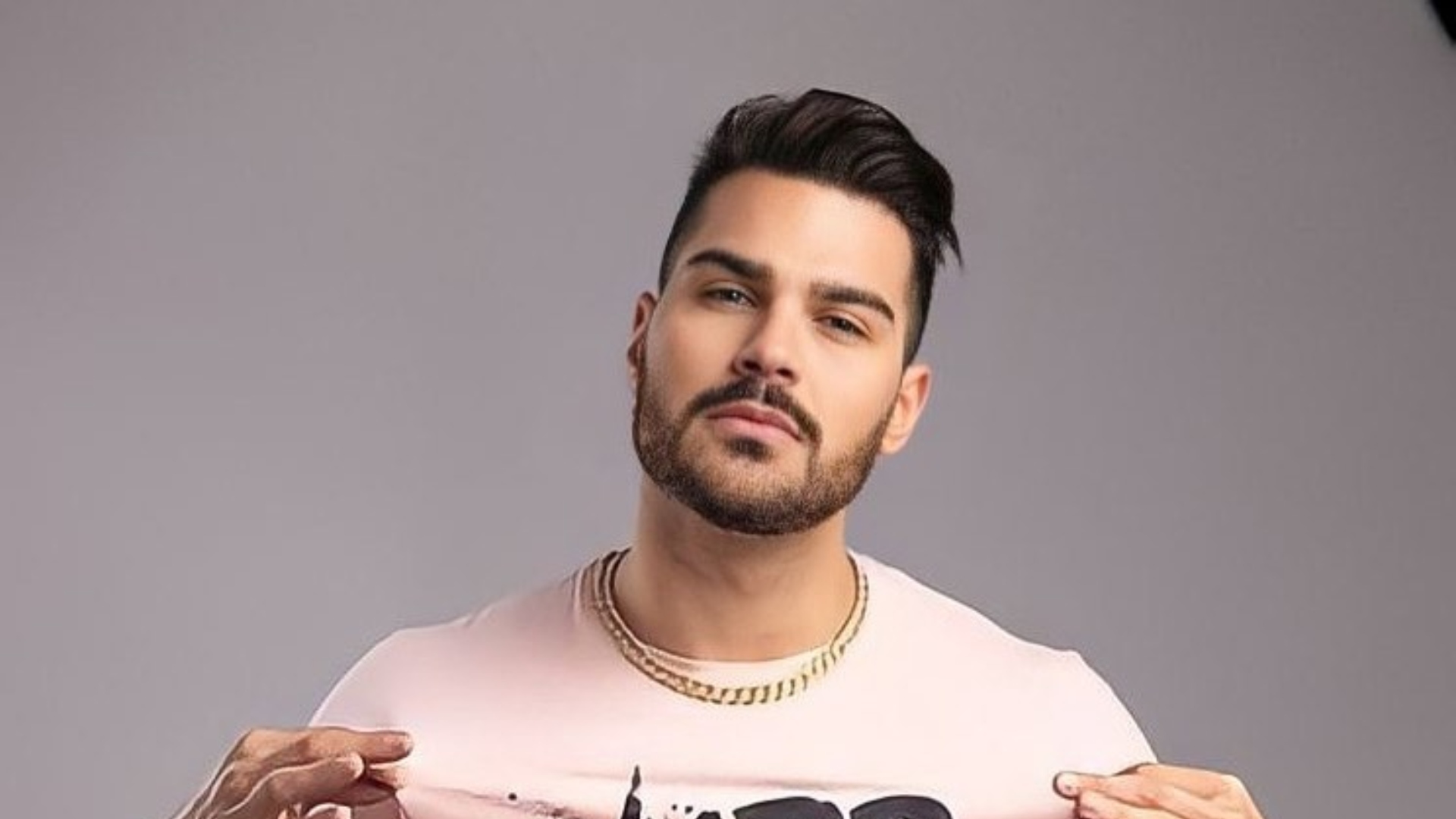 Shayan Haghbin tem noite quente com ex-peoa