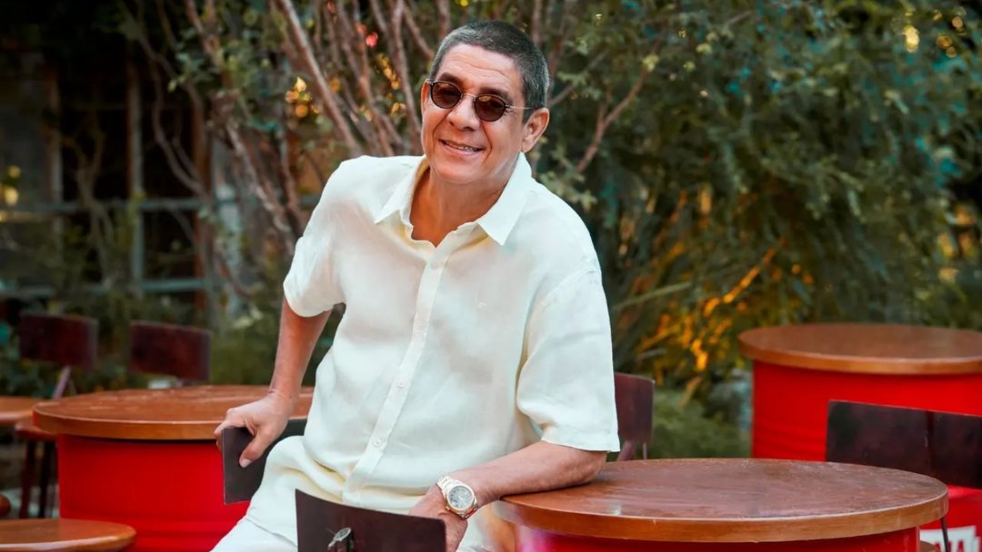 Zeca Pagodinho teve atitude inusitada com fã após carona: “Vamos lá em casa”