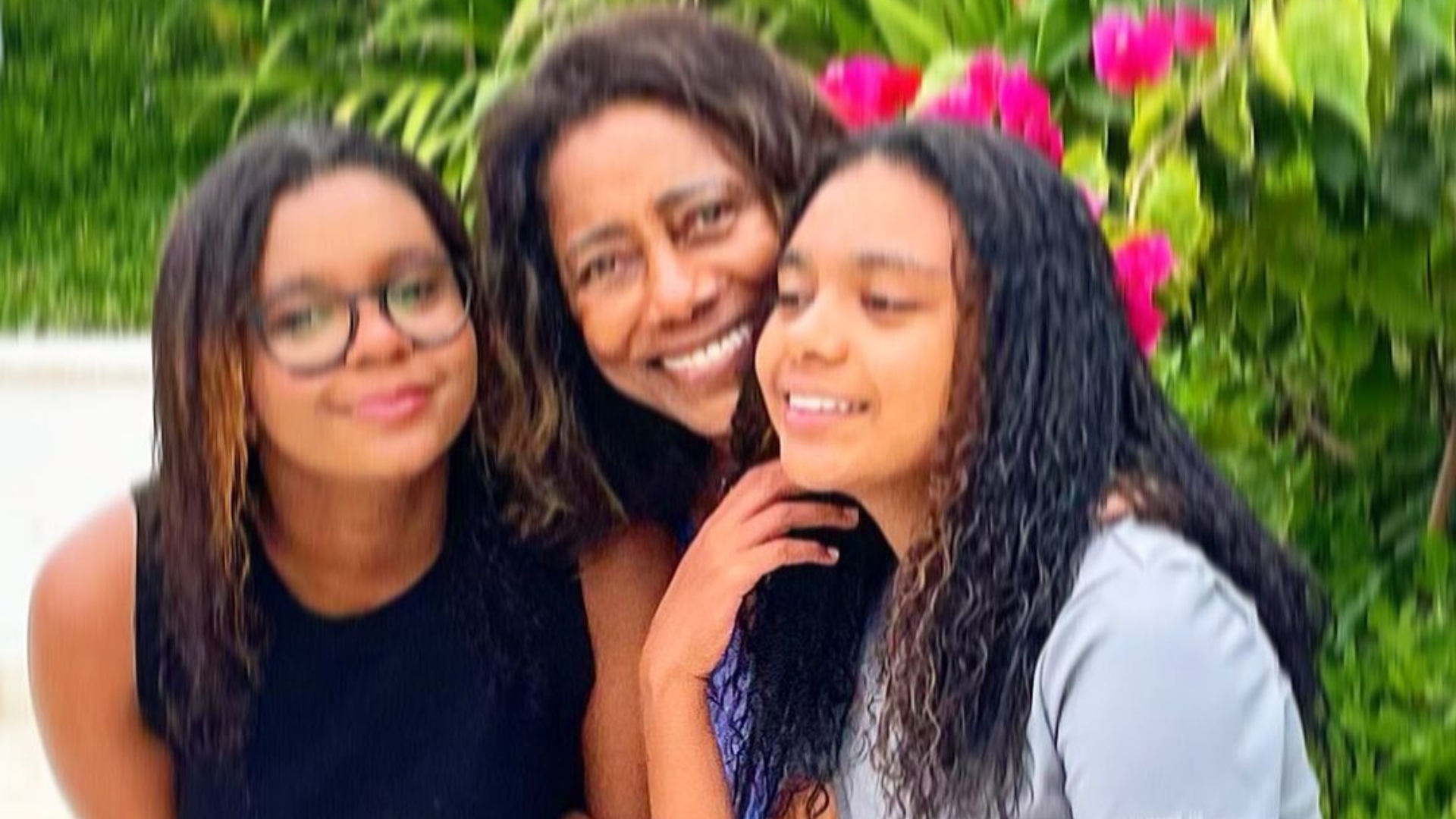 Tutor decide onde as filhas de Gloria Maria morarão