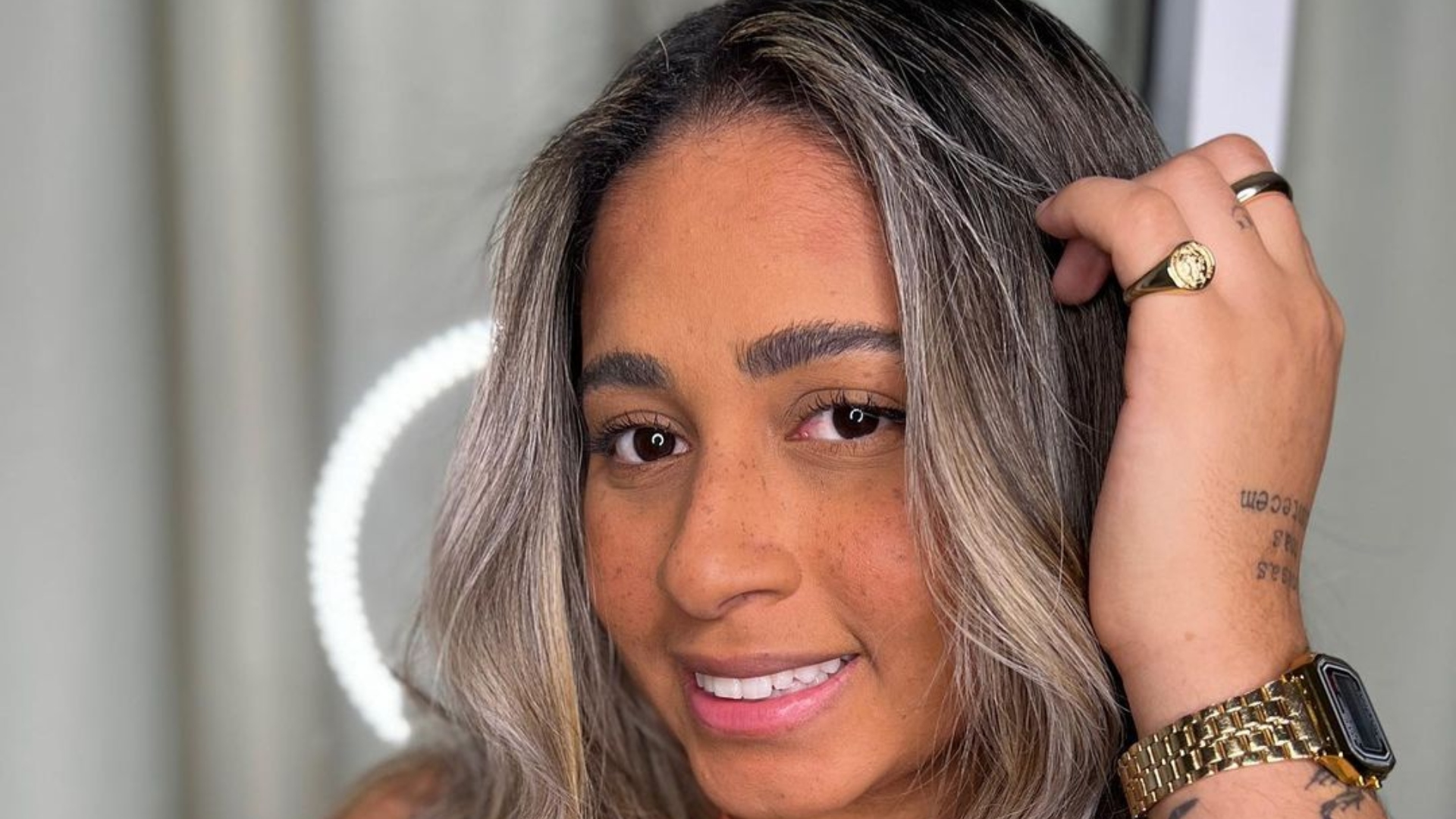 Mc Loma faz desabafo sobre mudanças no corpo após dar à luz: “Bastante triste”