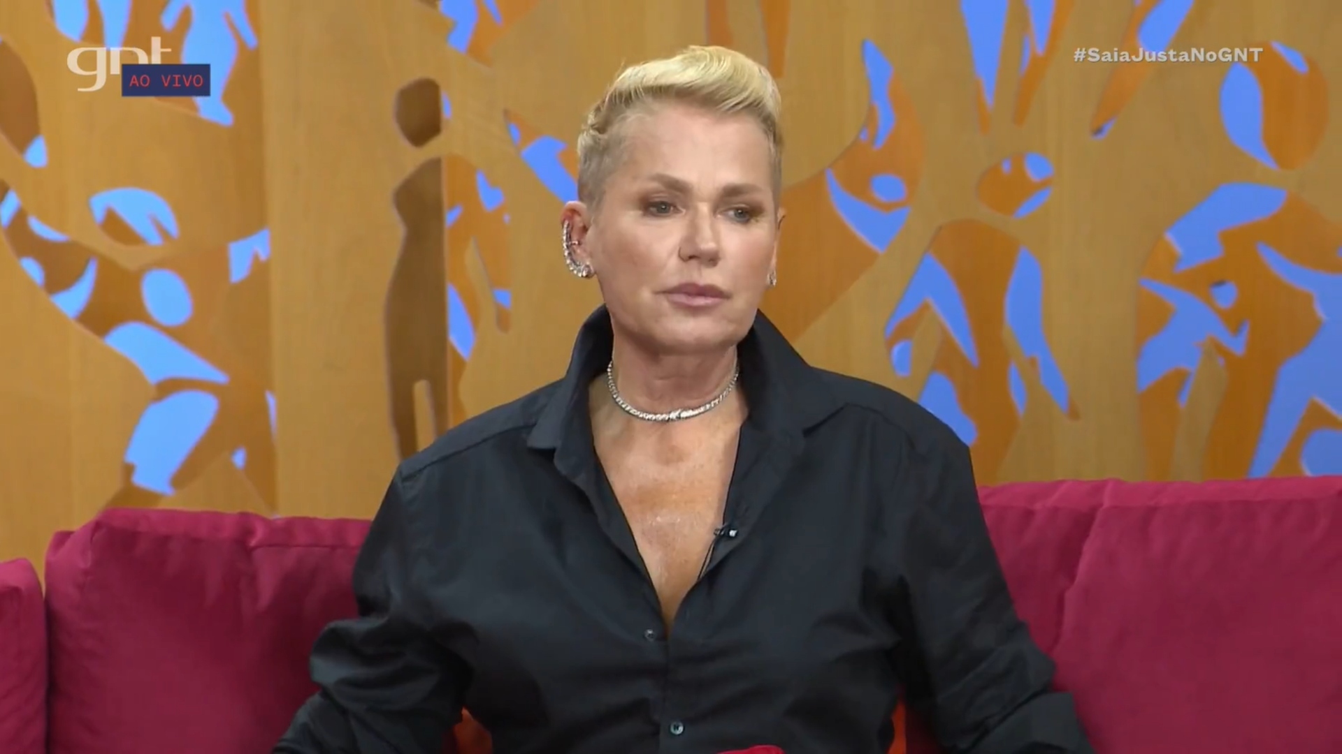 Xuxa conta que fez cirurgias estéticas não-autorizadas: “Fiquei paralisada”