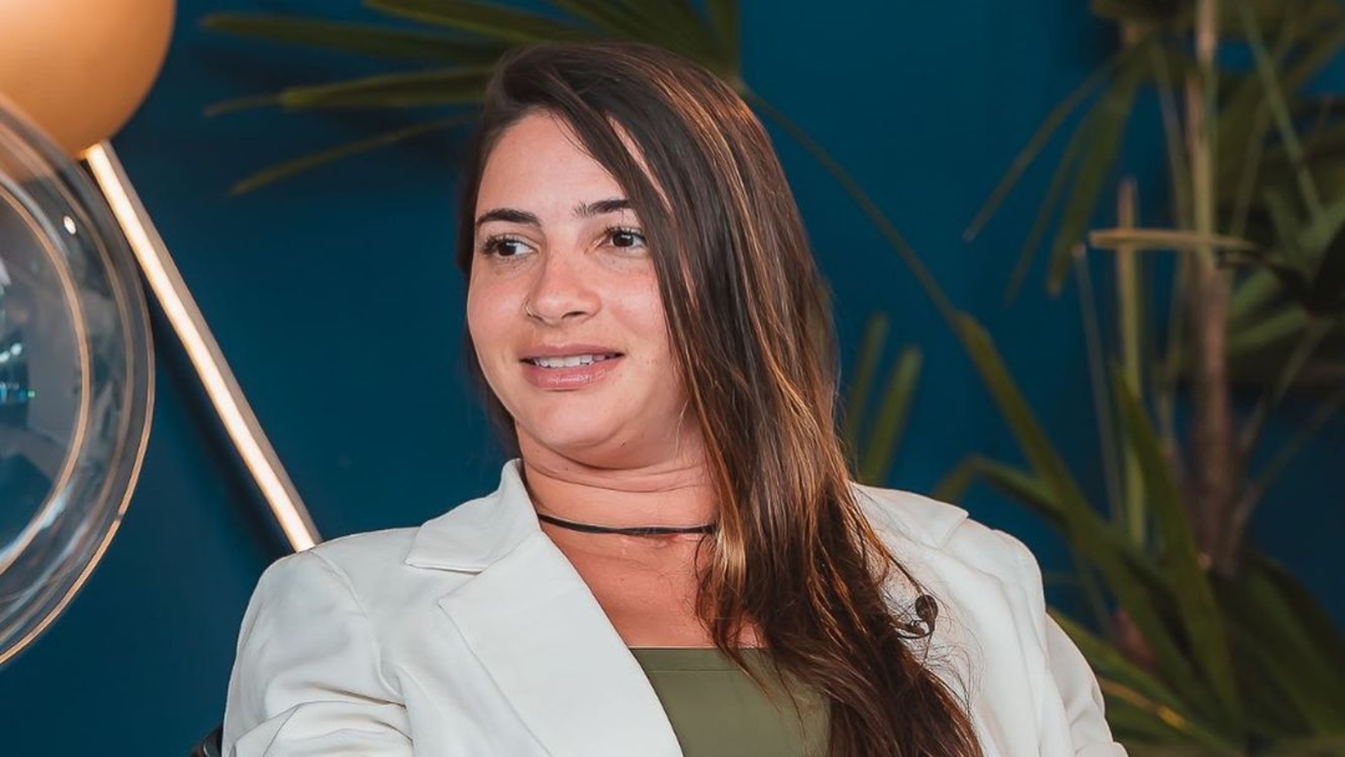 Ex-atleta Lais Souza mostra momentos íntimos e se declara para a namorada