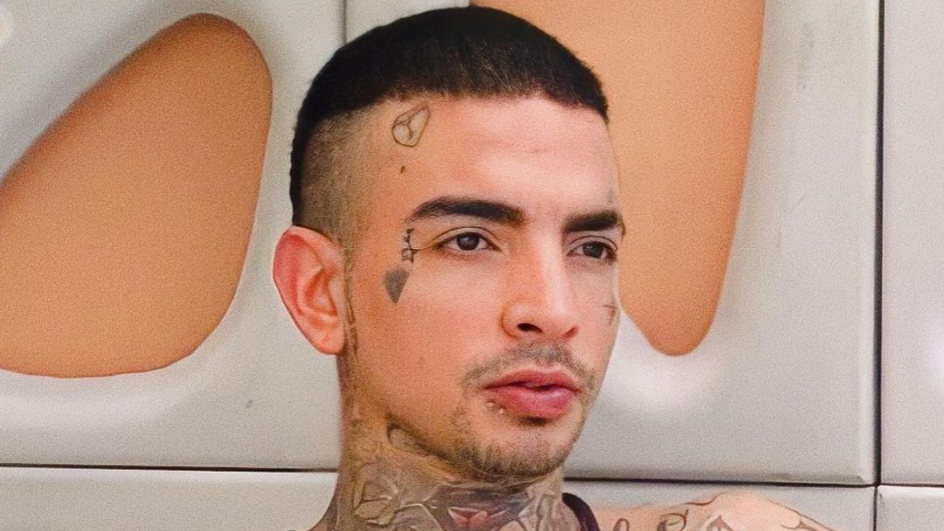 Mc Guimê posta desabafo e fala sobre ataques: “O que querem mais?”