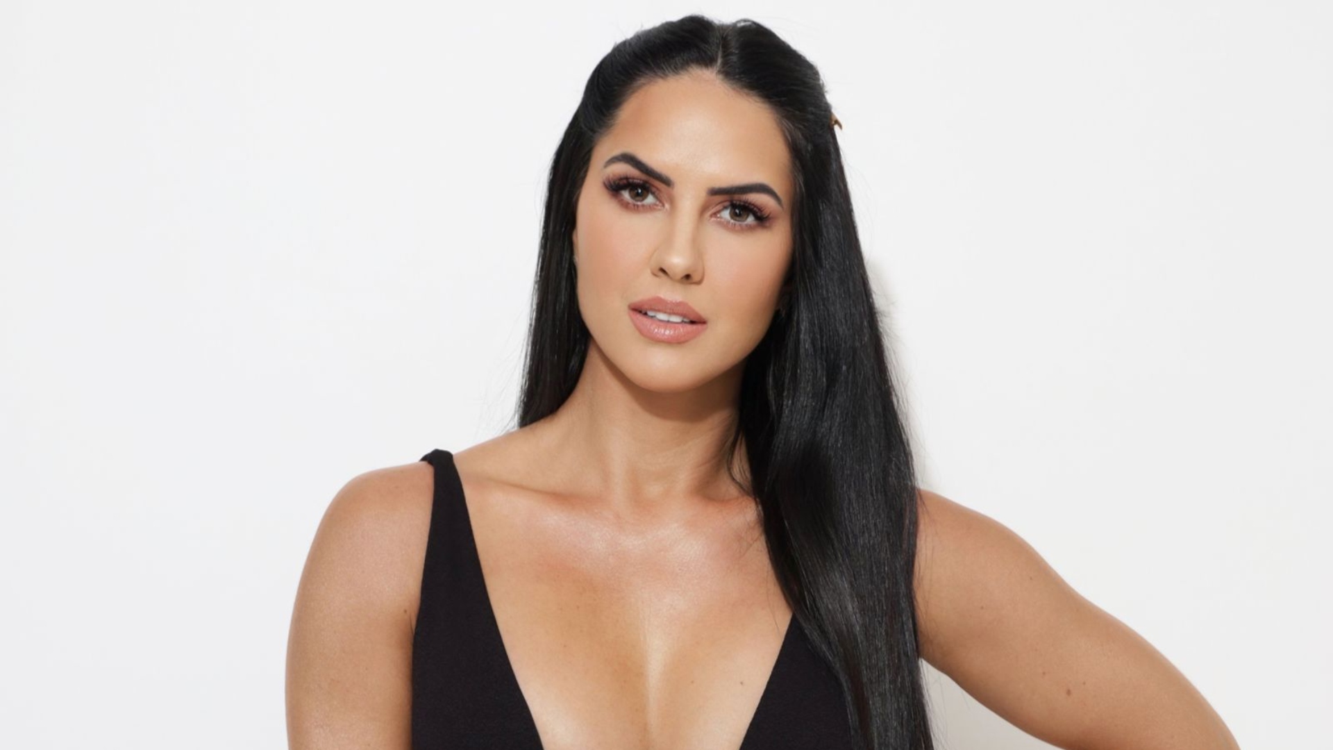 Graciele Lacerda abre o jogo e revela detalhes de sua rotina de skincare