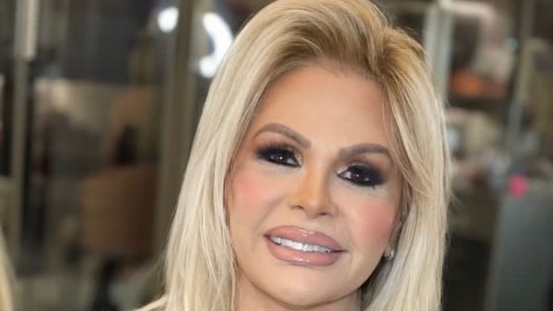 Monique Evans abre o jogo e revela como se descobriu bissexual