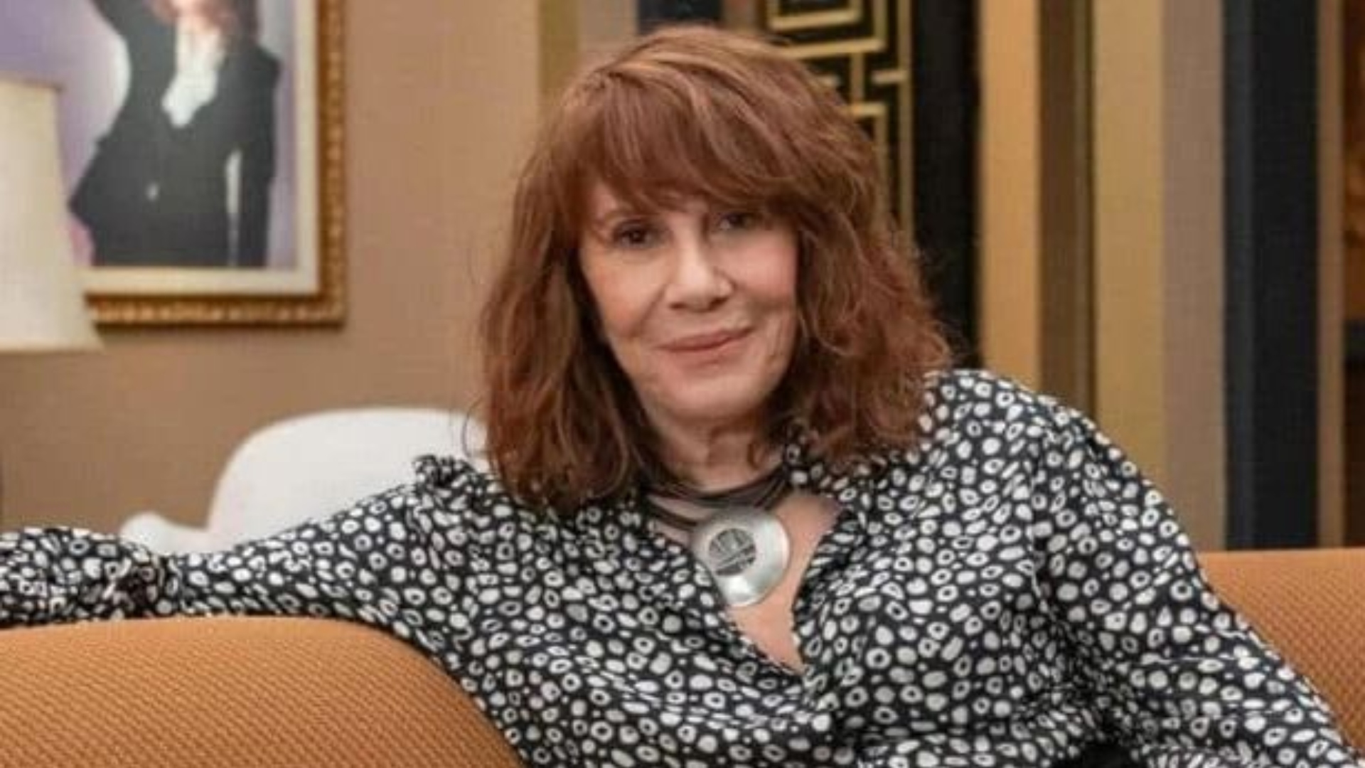 Renata Sorrah volta atrás sobre ser uma mulher ser bissexual
