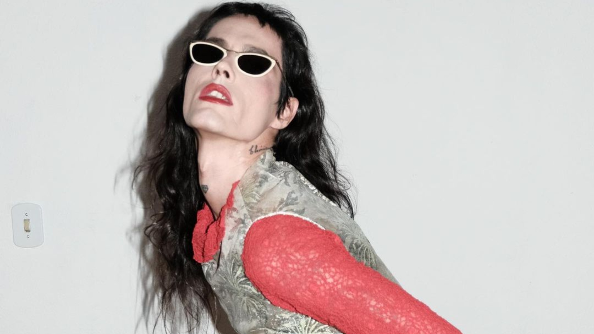 Filipe Catto traz show em homenagem à Gal Costa: “Matriz fundamental das cantoras brasileiras”