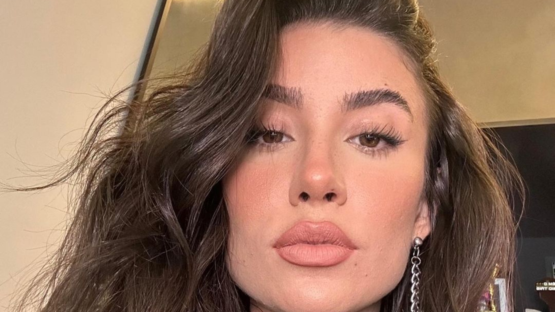 Bianca Andrade detalha primeira vez em motel: “Começou a jorrar sangue”