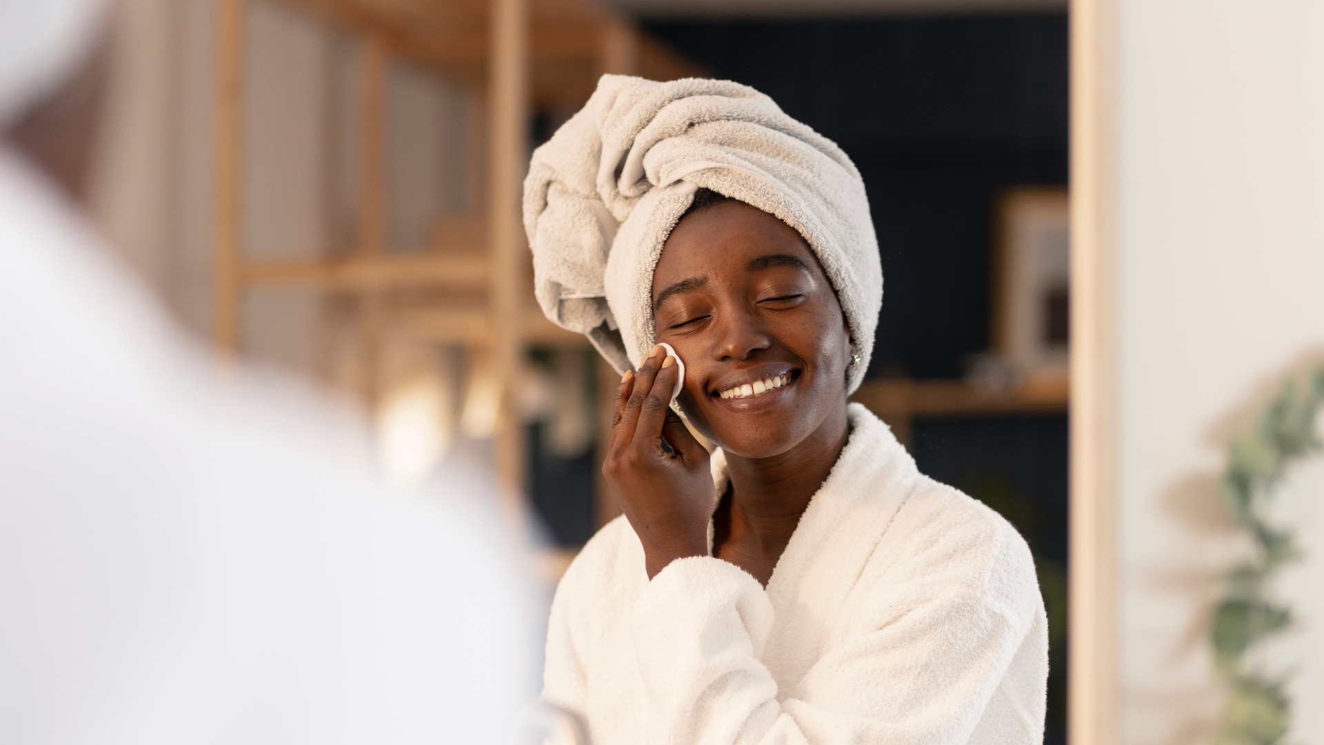Como os produtos naturais previnem o envelhecimento do rosto?