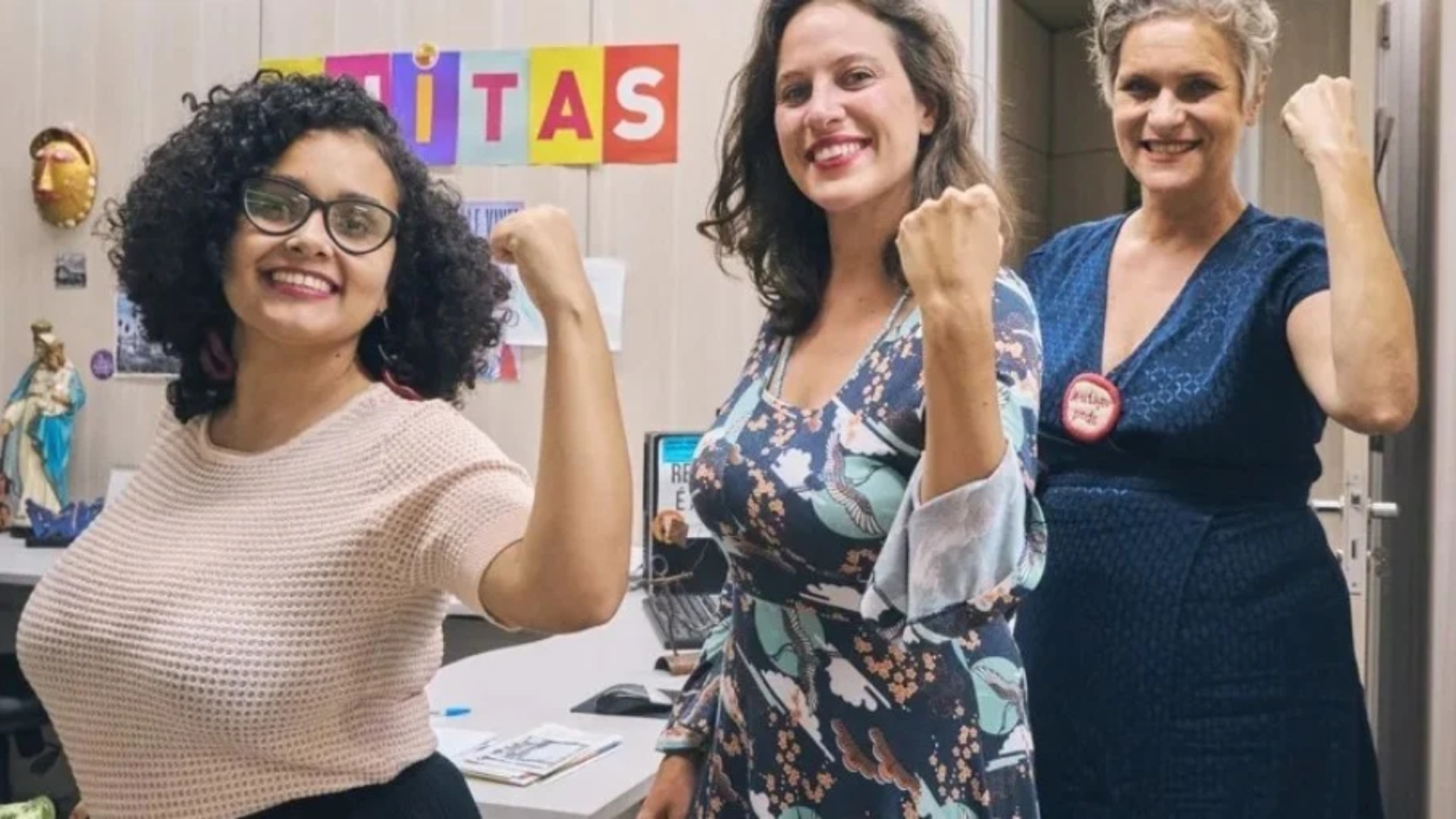 Parlamentares de Minas Gerais são ameaçadas de estupro