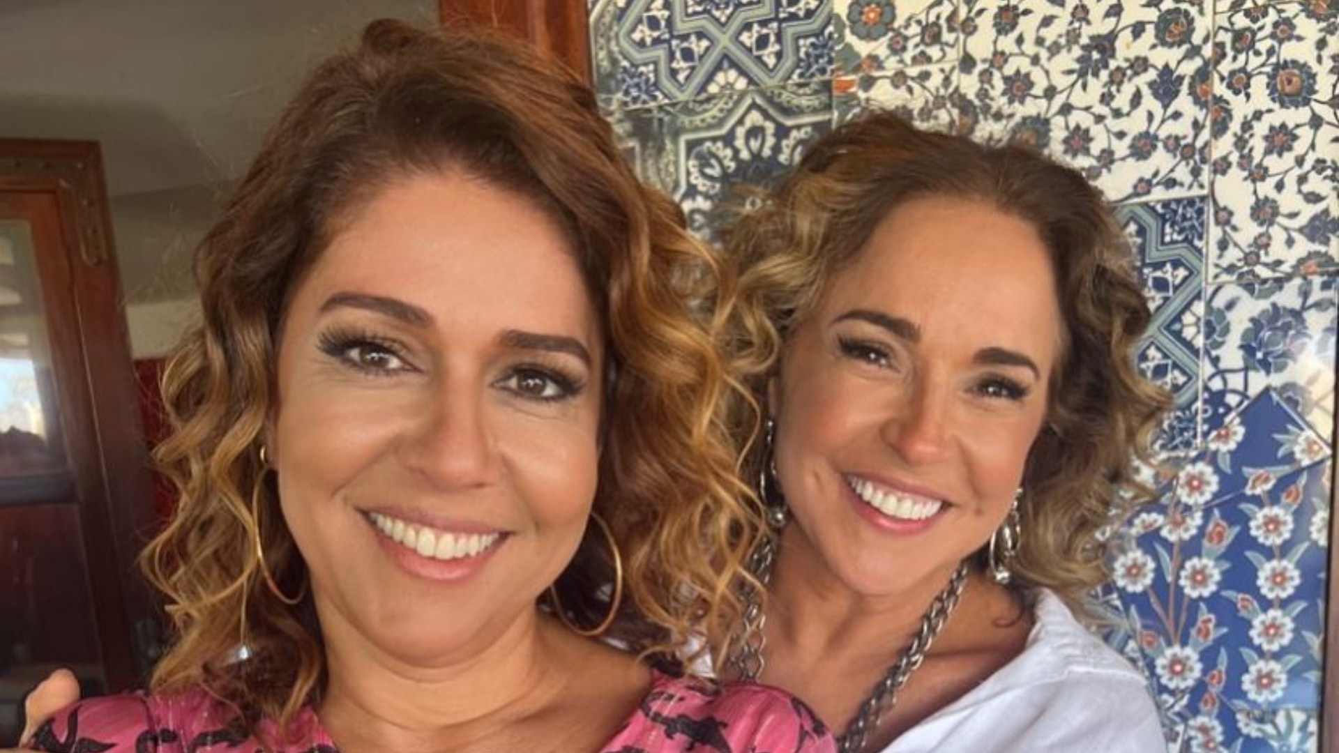Daniela Marcury e Malu Verçosa celebram 10 anos de união:  “Não aceitamos mais nada de preconceito”