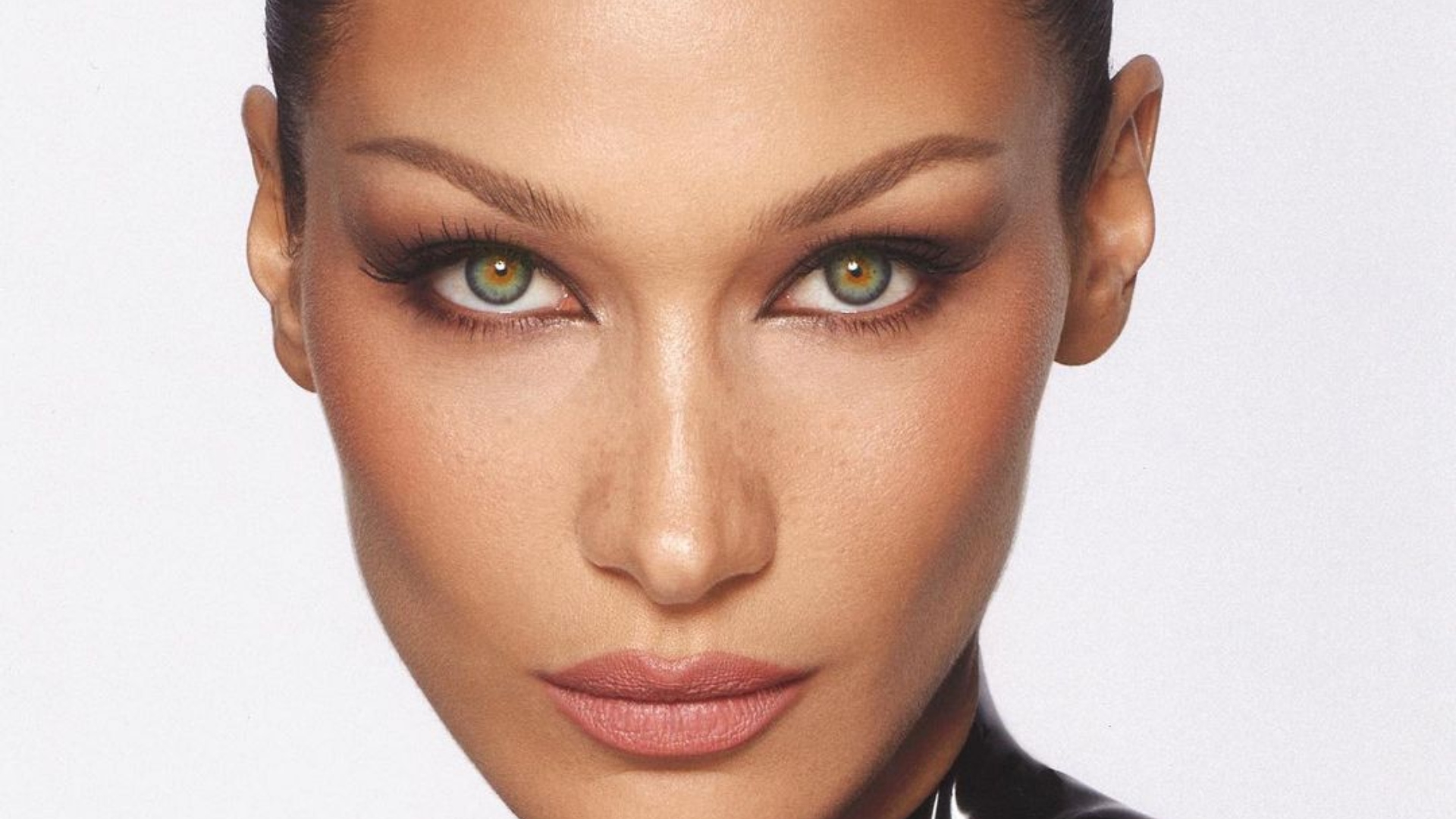Fox eyes: Conheça tendência que eleva o olhar e conquistou Flavia Pavanelli e Bella Hadid