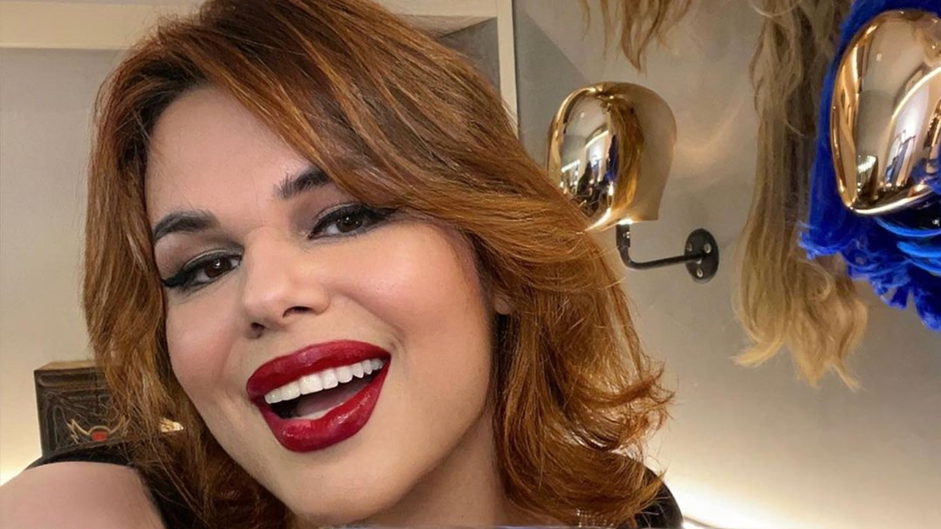 Influencer trans comemora documentação com nome o qual se identifica