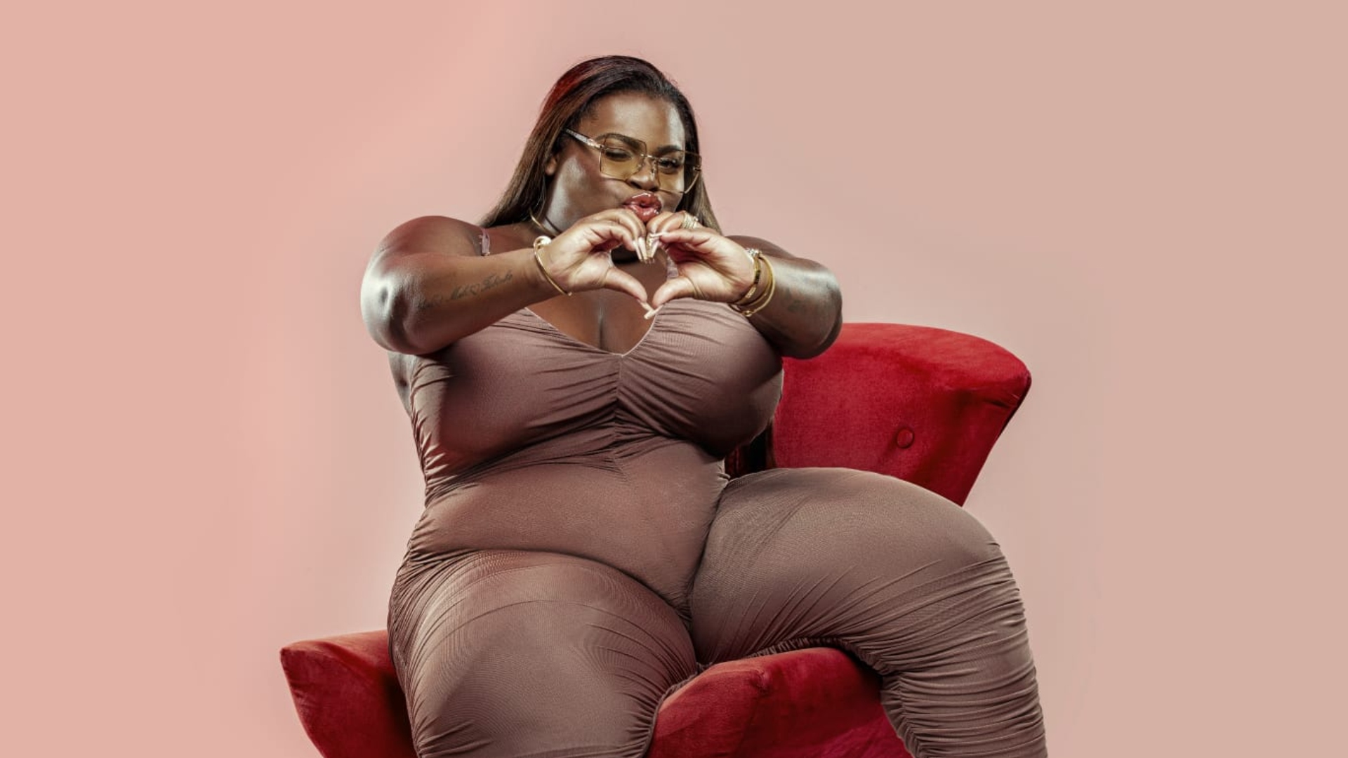 Quatro lições sobre amor-próprio com Jojo Todynho