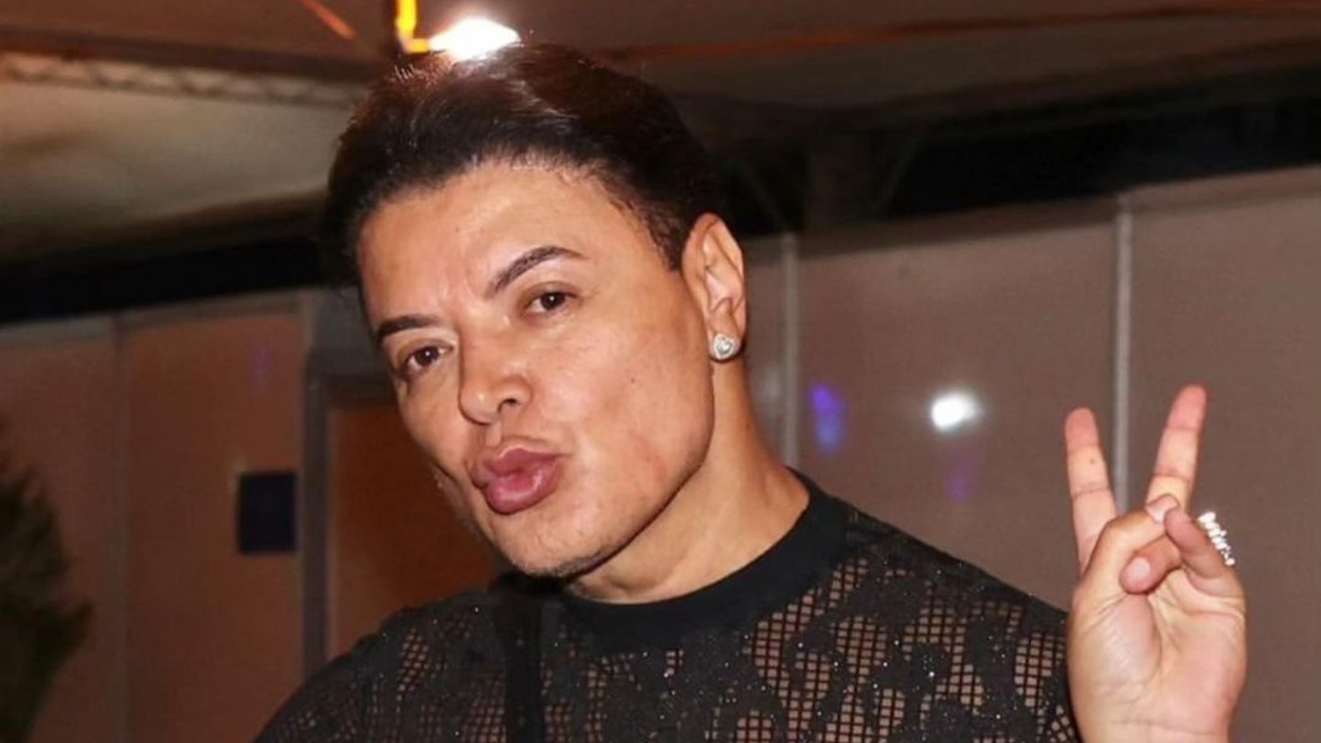 David Brazil abre intimidade e revela ser ativo no sexo
