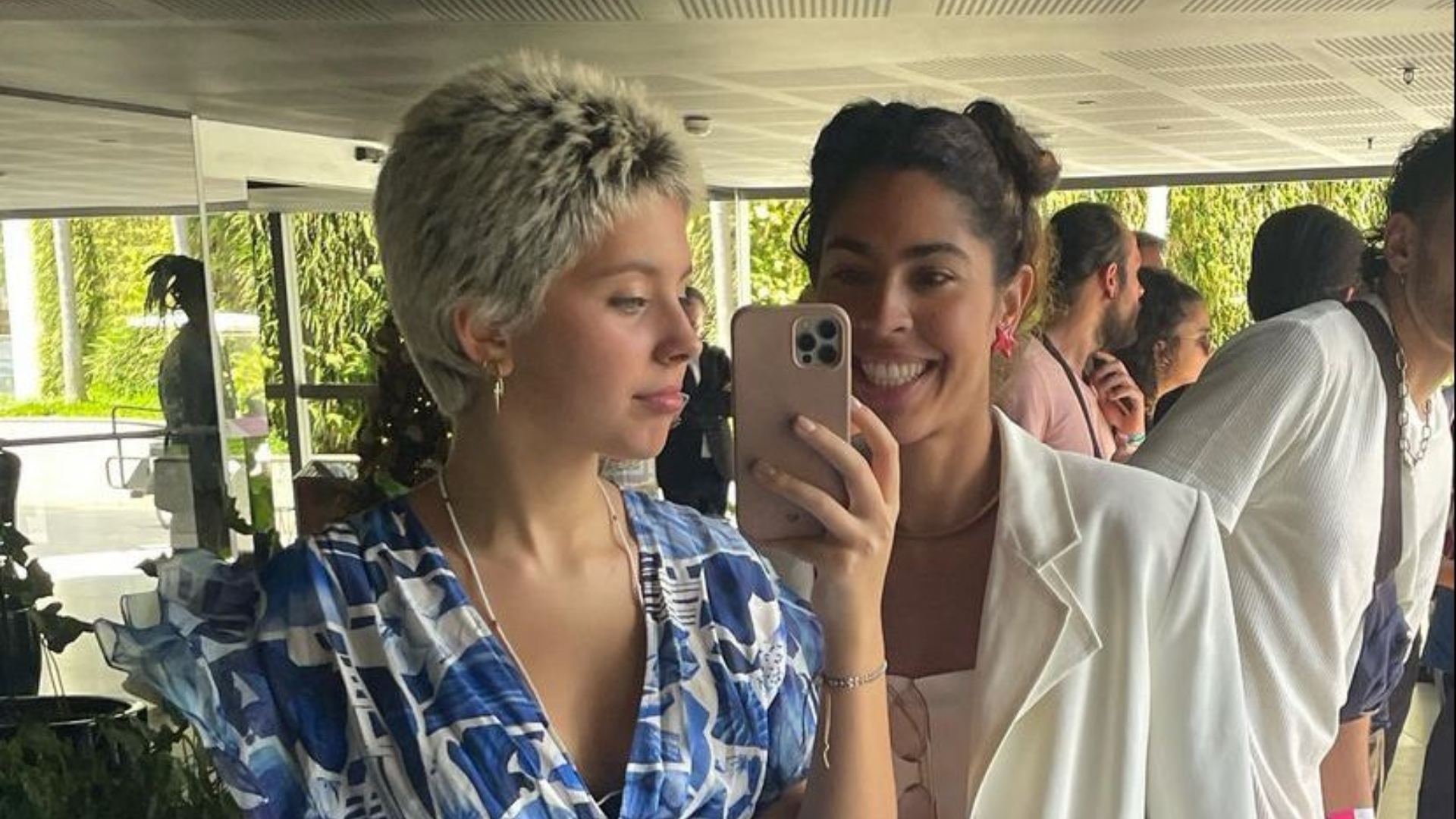 “Fico ofendida quando me chamam de hétero”, diz filha de Bela Gil