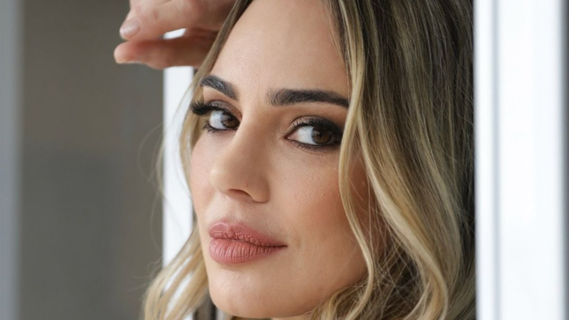 Rachel Sheherazade revela dificuldades financeiras em período delicado
