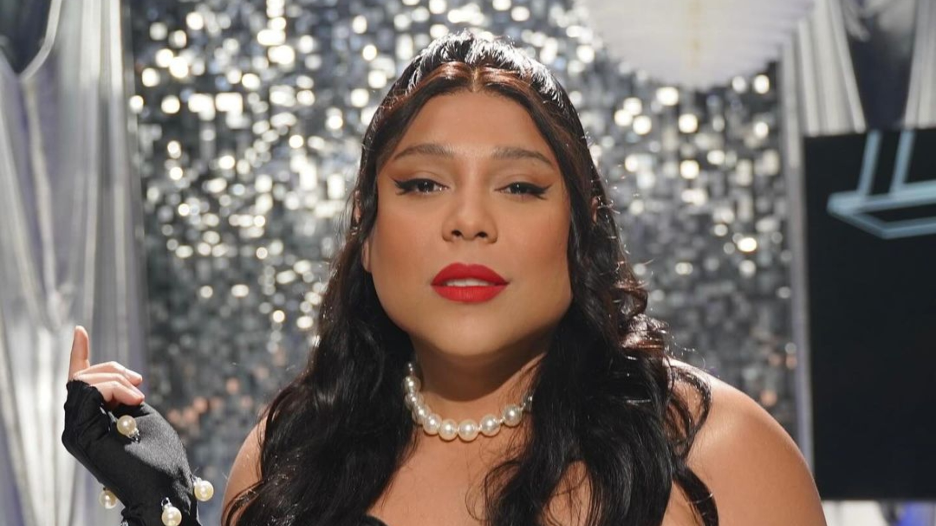 Desmontada, Blogueirinha abre o jogo e revela se é uma drag queen