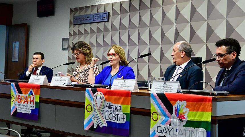 Congresso aponta obstáculos para combater o preconceito contra LGBT+