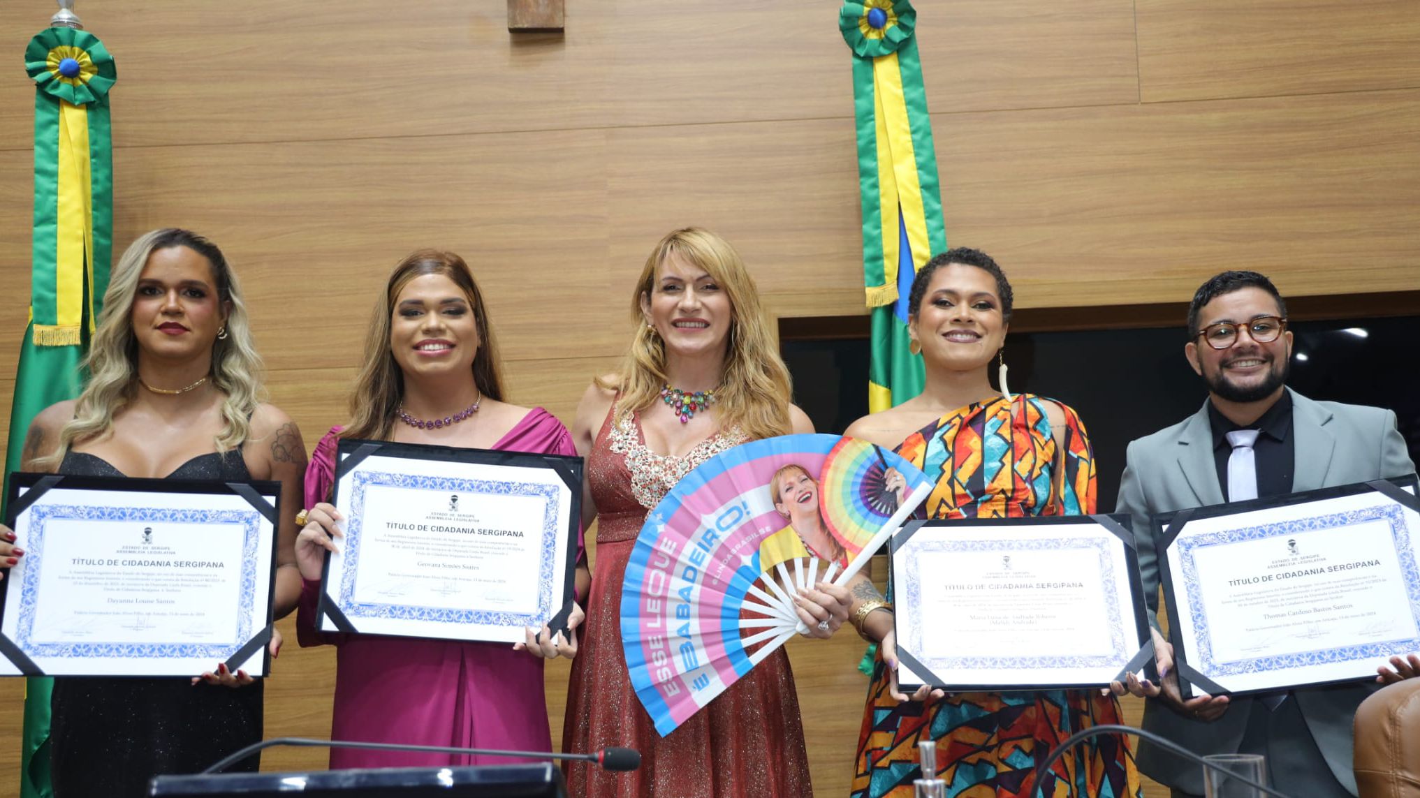 Personalidades trans recebem Título de Cidadania Sergipana