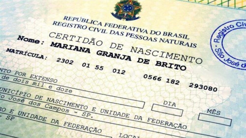 Cartilha gratuita orienta sobre mudança de nome nos cartórios
