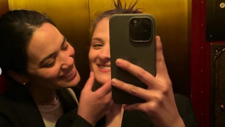 Louisa Jacobson, filha de Meryl Streep, celebra moda lésbica em postagem icônica