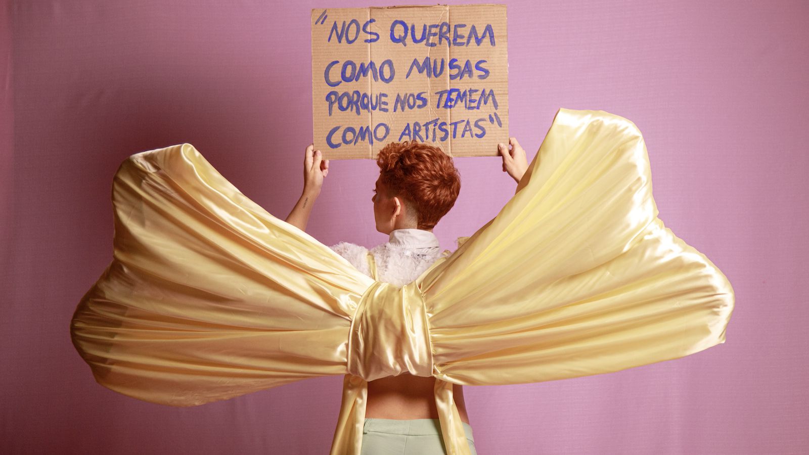Ally Dyla celebra o amor entre mulheres com novo single “Amor a Duas”