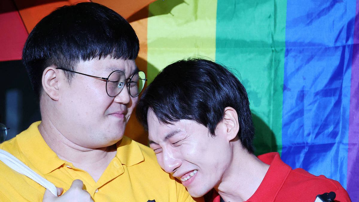 Justiça da Coreia do Sul confirma direito de casal gay