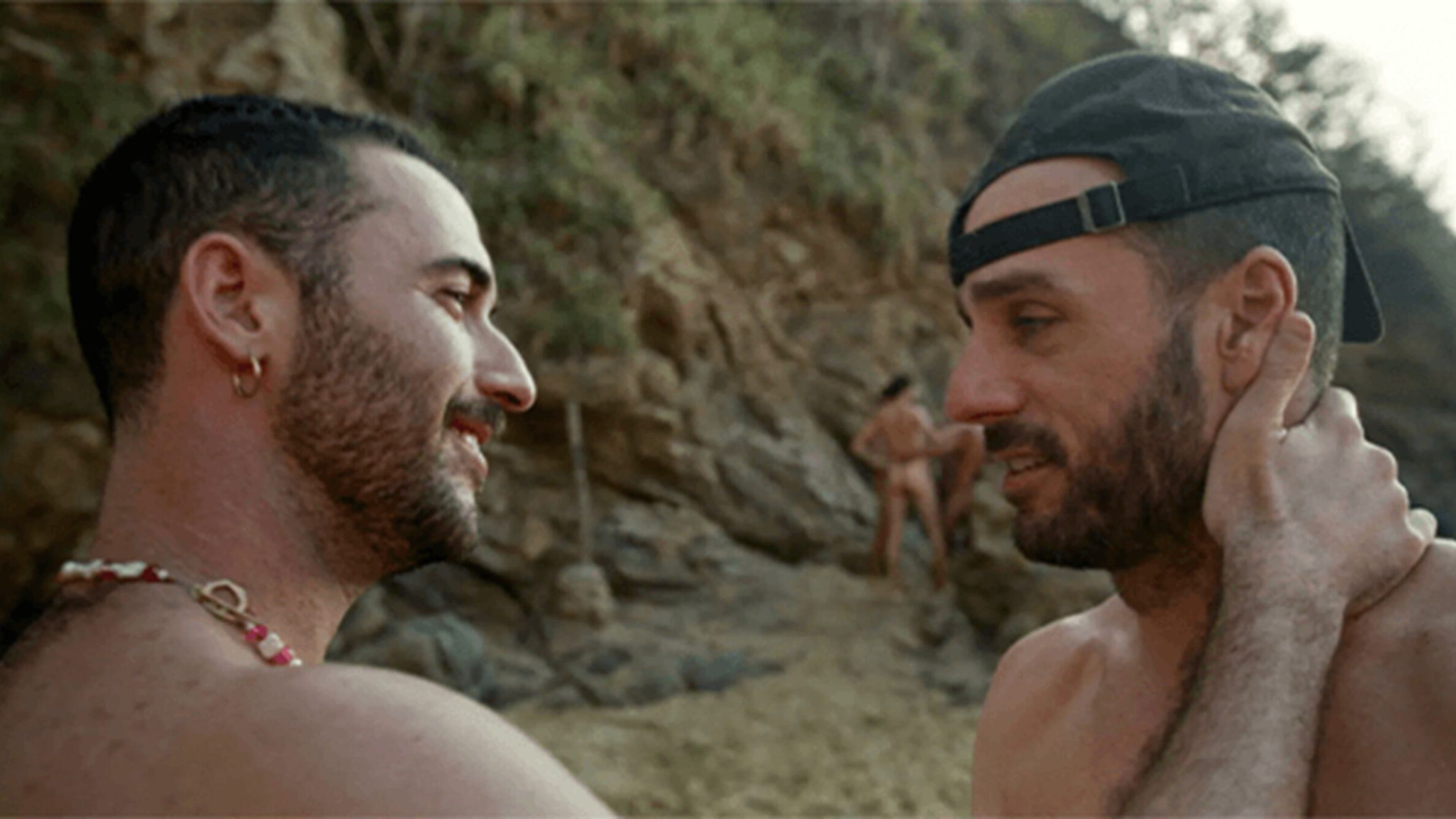 “Rotting in the Sun” é filme super hot para o fim de semana!