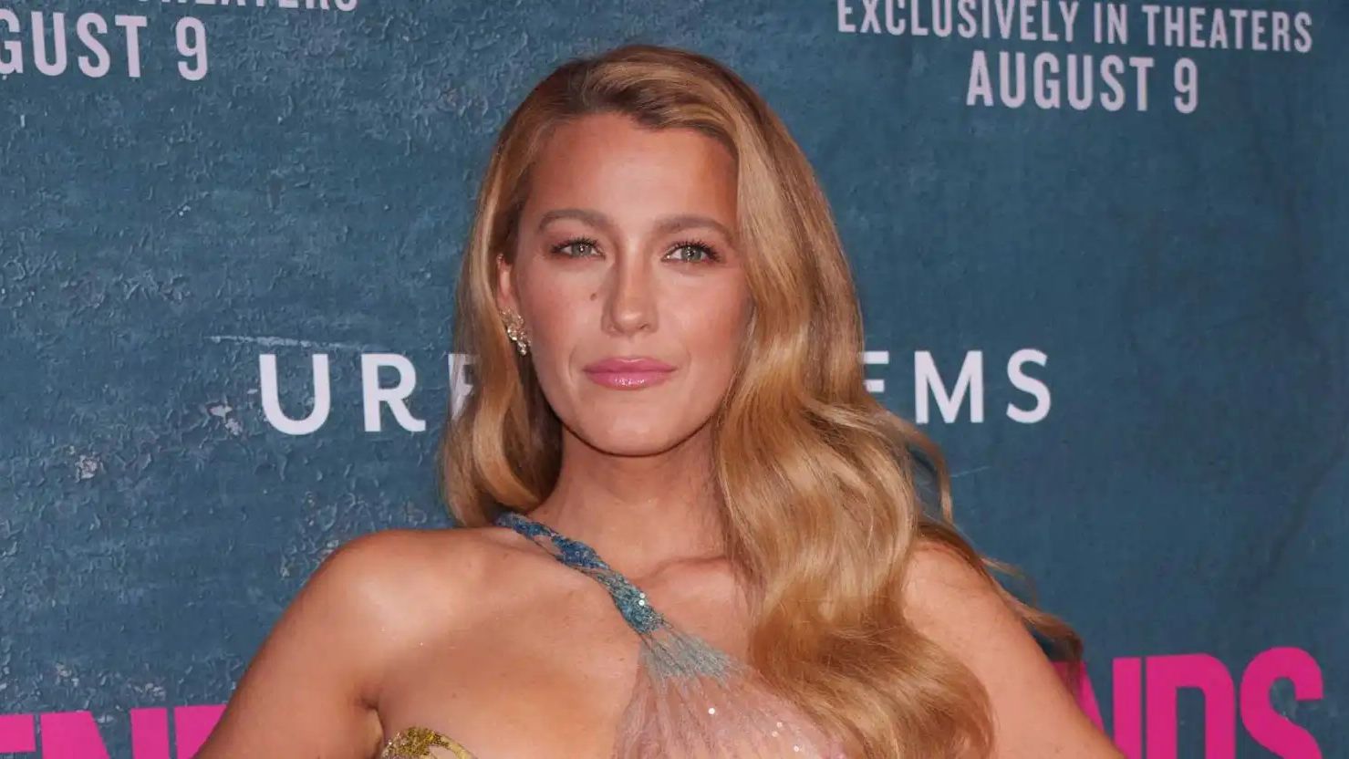 Blake Lively enfrenta críticas por uso de termo transfóbico