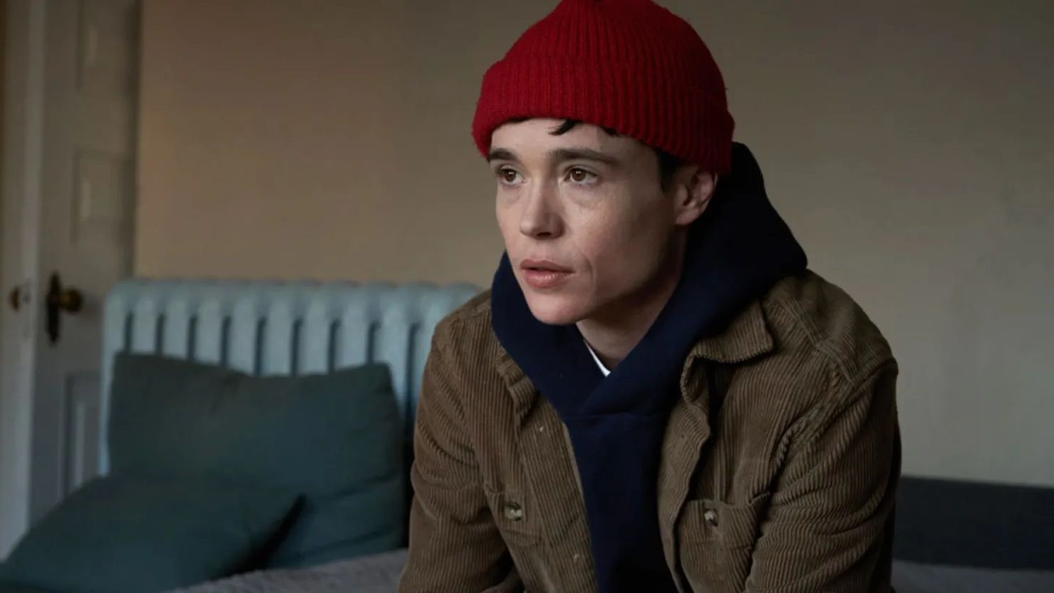 Elliot Page comenta cena de troca de gênero em novo filme “Close To You”