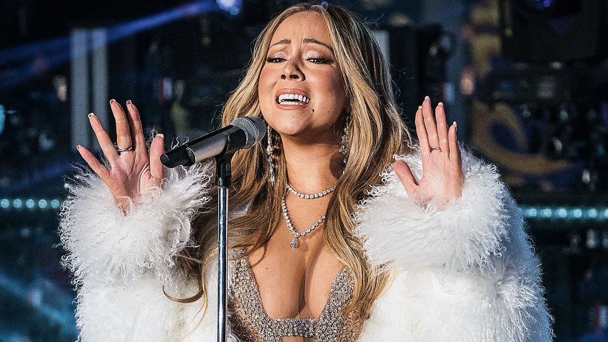 Diva LGBT+ Mariah Carey lamenta a morte da mãe e da irmã no mesmo dia