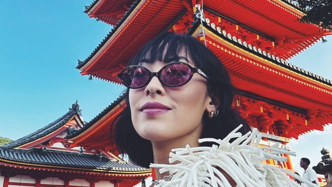 De férias, Ana Hikari compartilha momentos no Japão: ‘Apaixonada’