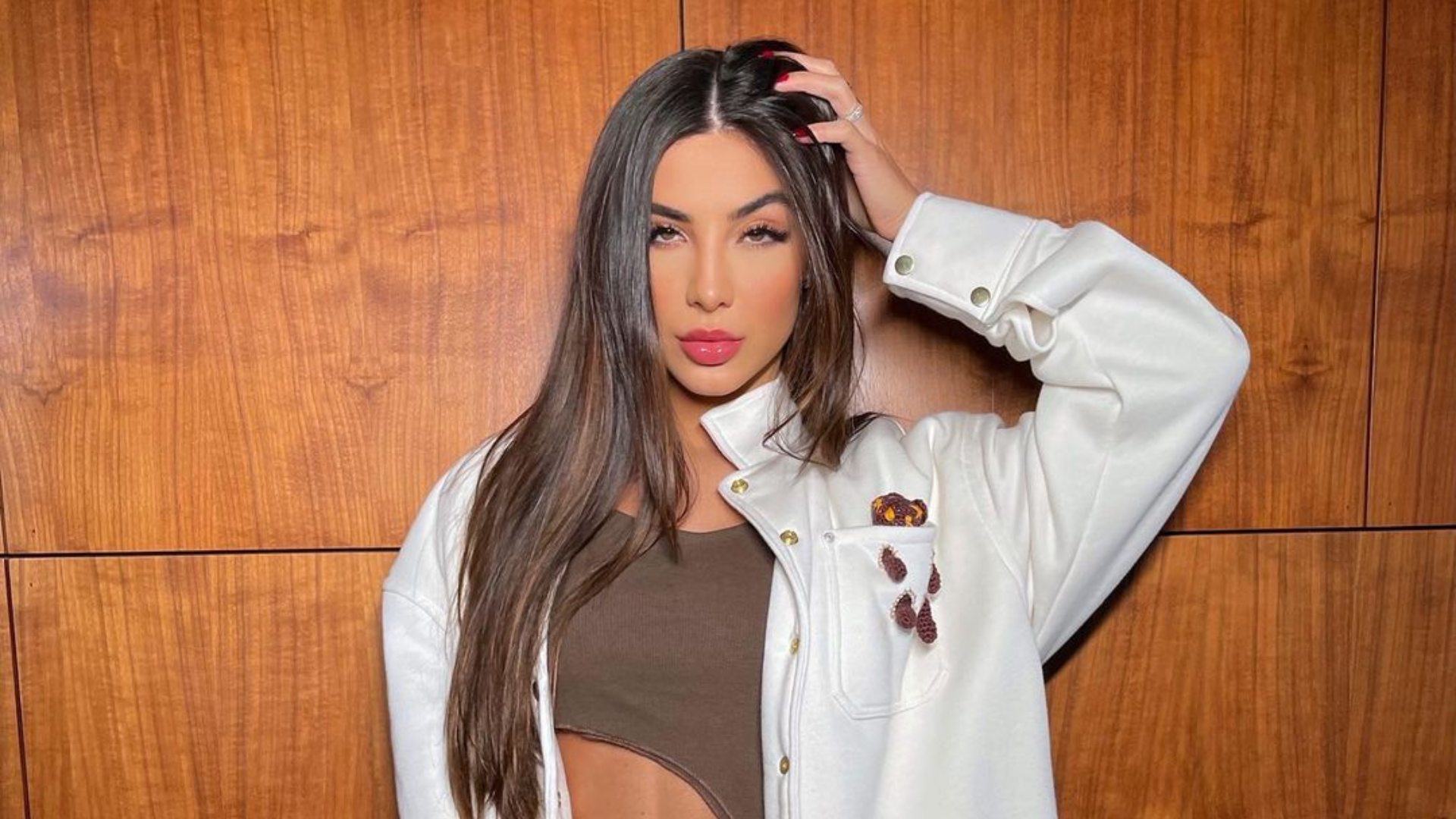 Gabriela Versiani lança web série entrevistando famosos e conta detalhes com exclusividade