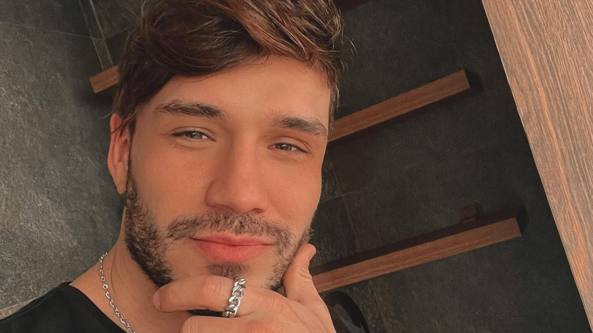 UAU! Lucas Viana mostra força e dedicação em rotina de treinos