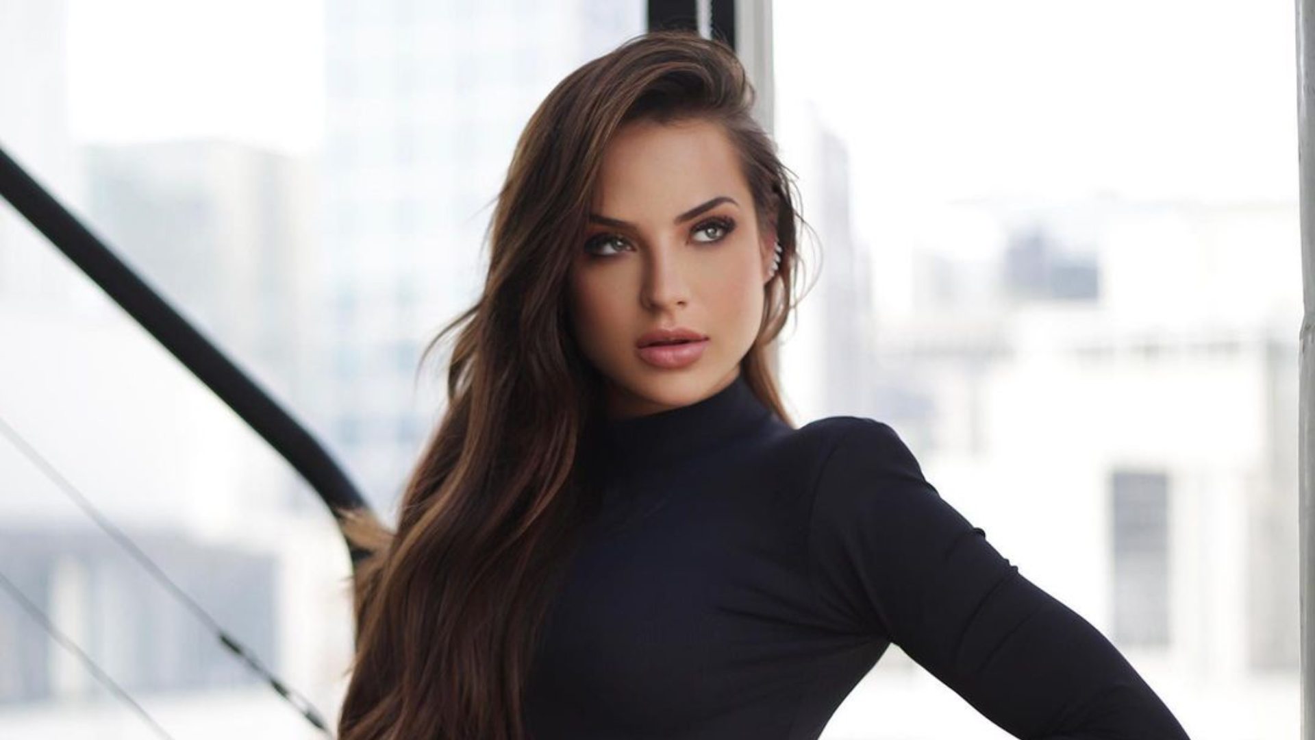 Antes x Depois: Gabi Martins abandona cabelos escuros e radicaliza seu visual