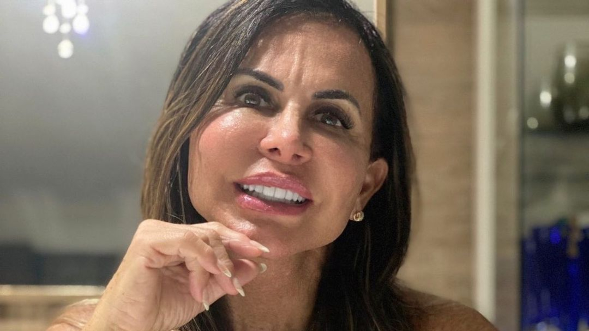Sem papas na língua, Gretchen rebate comentários negativos sobre sua aparência: “Não adianta querer me derrubar”