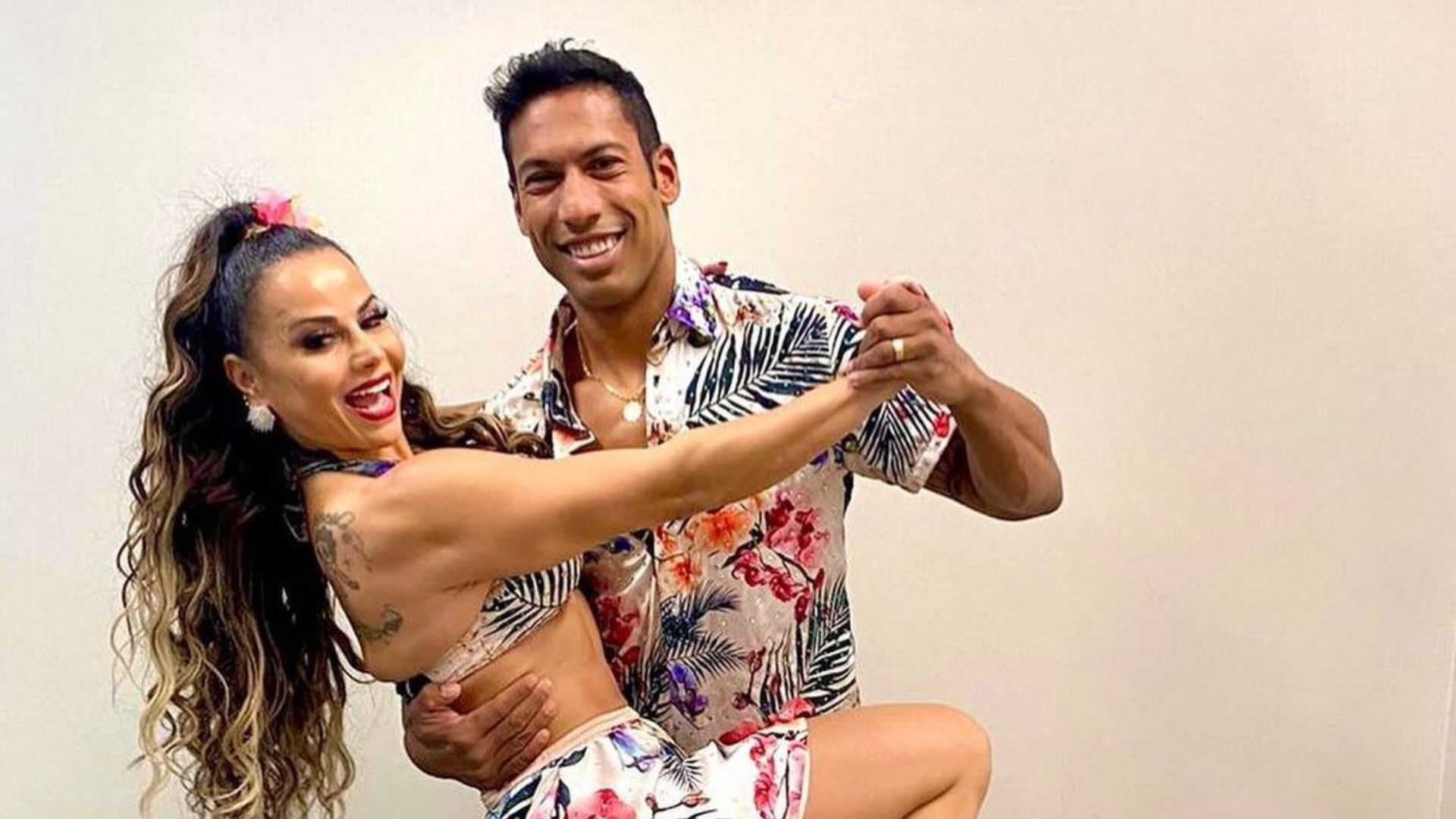 Após polêmicas, parceiro de Viviane Araújo na ‘Super Dança dos Famosos’ desabafa depois da eliminação da competição