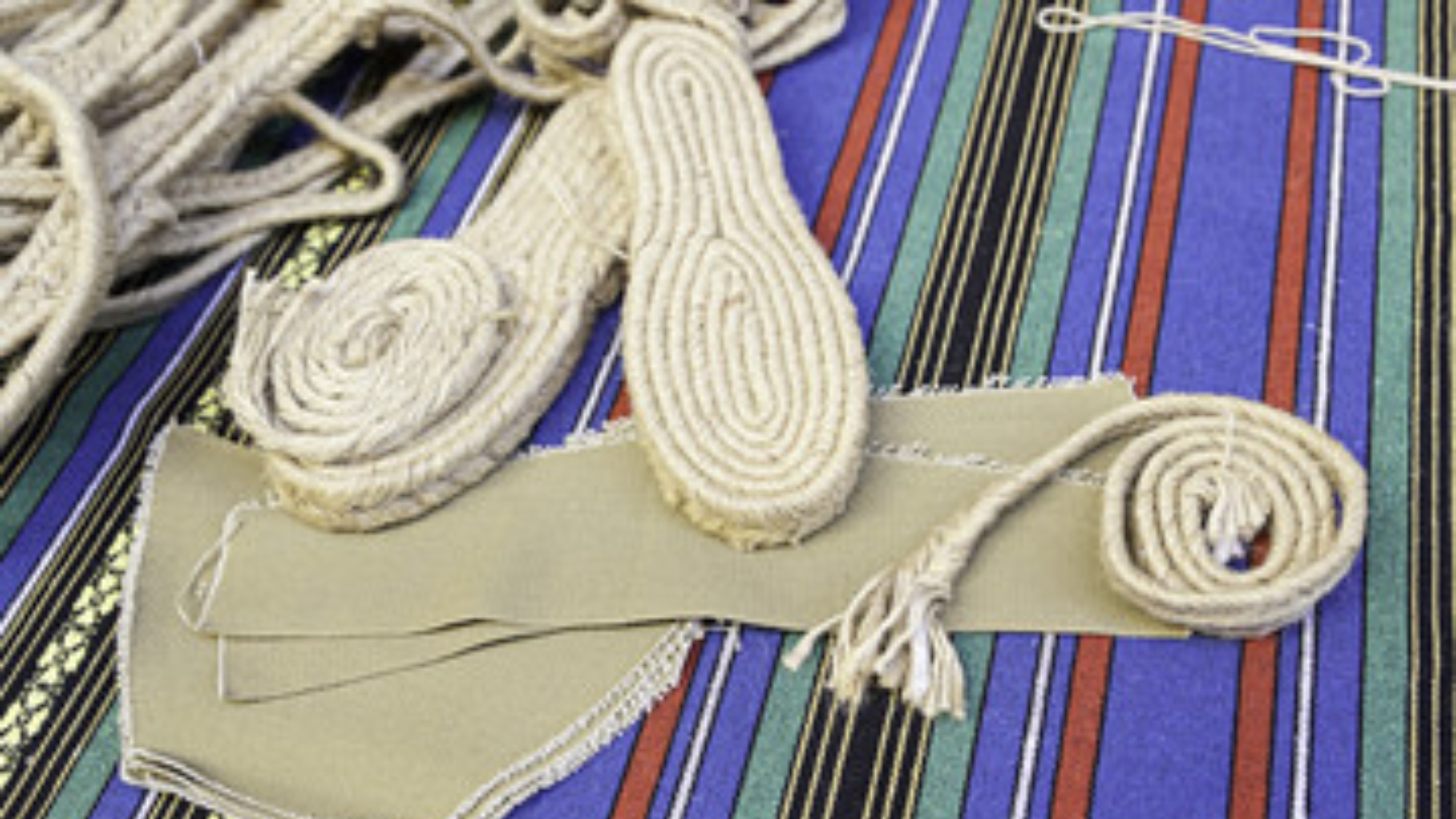 Sandália The Rope: conheça a nova tendência de sapato gladiadora feita com cordas