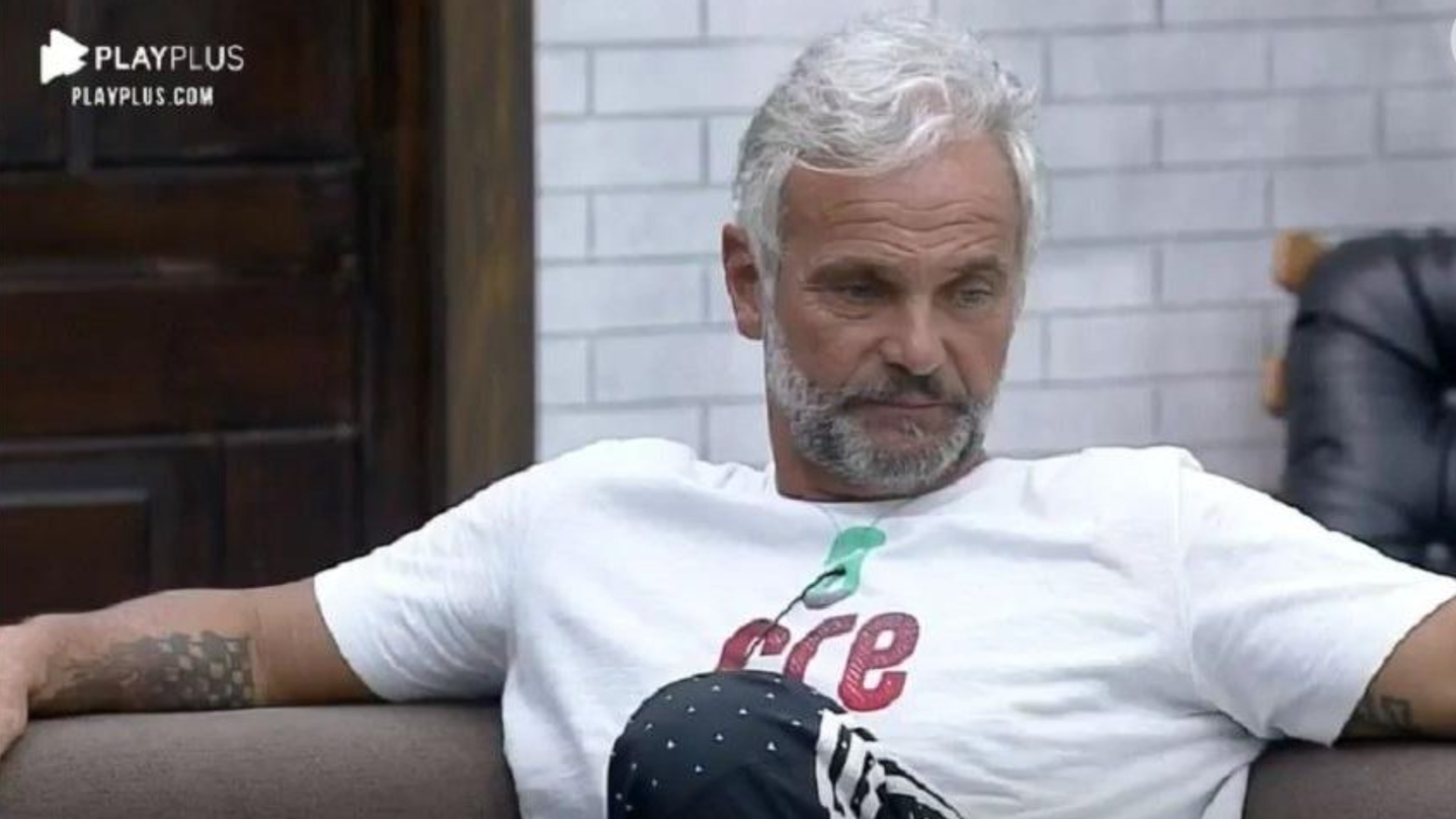 A Fazenda 12: Mateus Carrieri é ‘censurado’ ao falar sobre masturbação