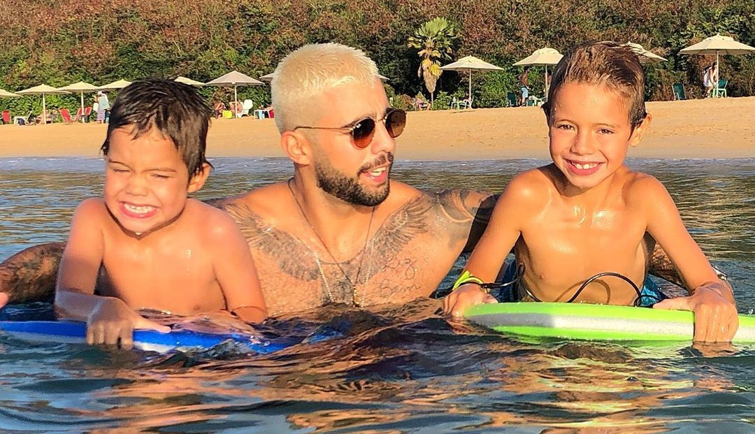 Pedro Scooby detona Luana Piovani e pede que ela pare de falar mal dele para os filhos