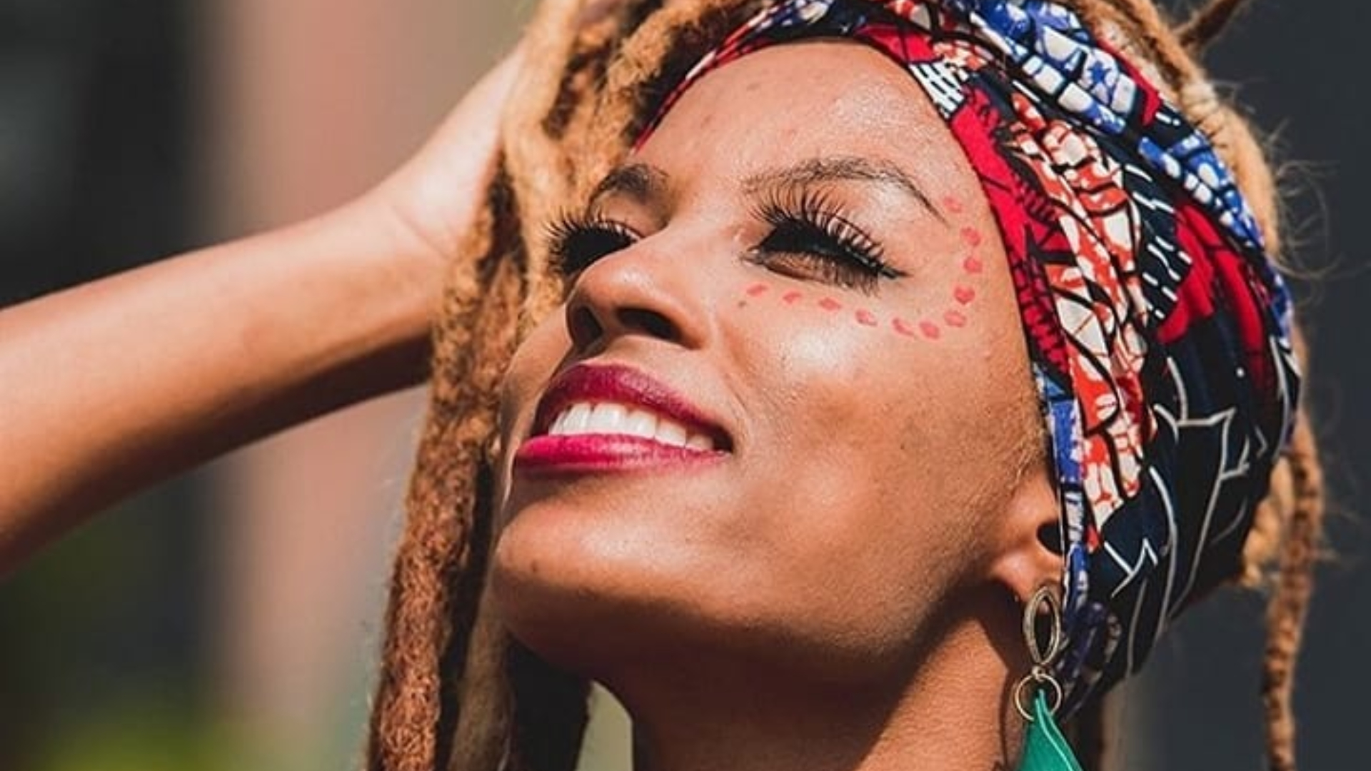 BBB21: Lumena, do grupo ‘Pipoca’, já ficou com princesa africana durante intercâmbio