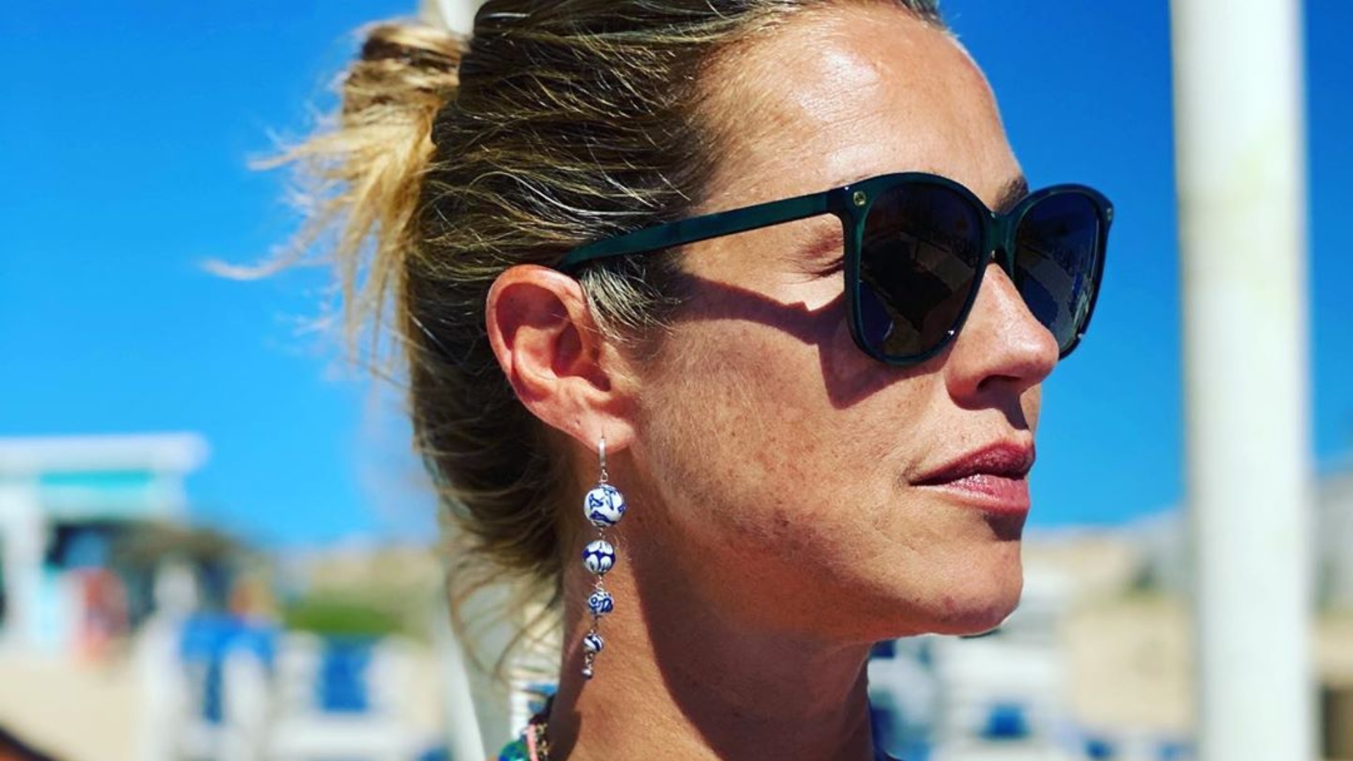 Chateada após término de namoro, Luana Piovani evita falar sobre o assunto e declara: “Paremos de mexer nessa ferida”