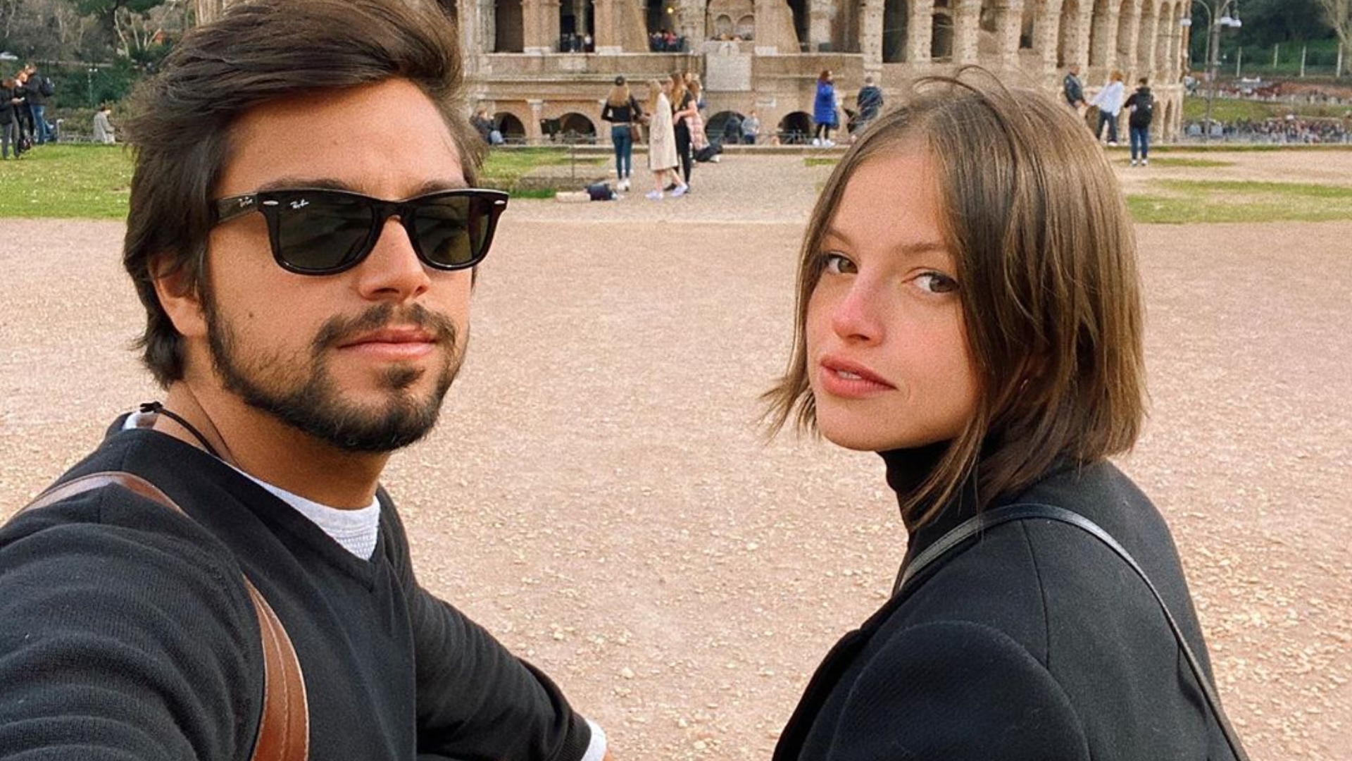 Look da noite! Agatha Moreira e Rodrigo Simas combinam pijama na hora de dormir: “Meu par romântico”