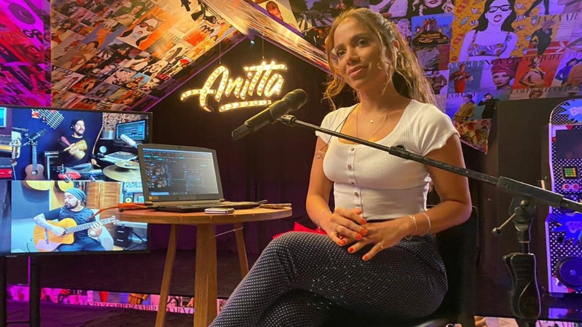 Para ex-affair, Anitta assume que está namorado e revela vontade de ser mãe: “Estou trabalhando para achar o pai”